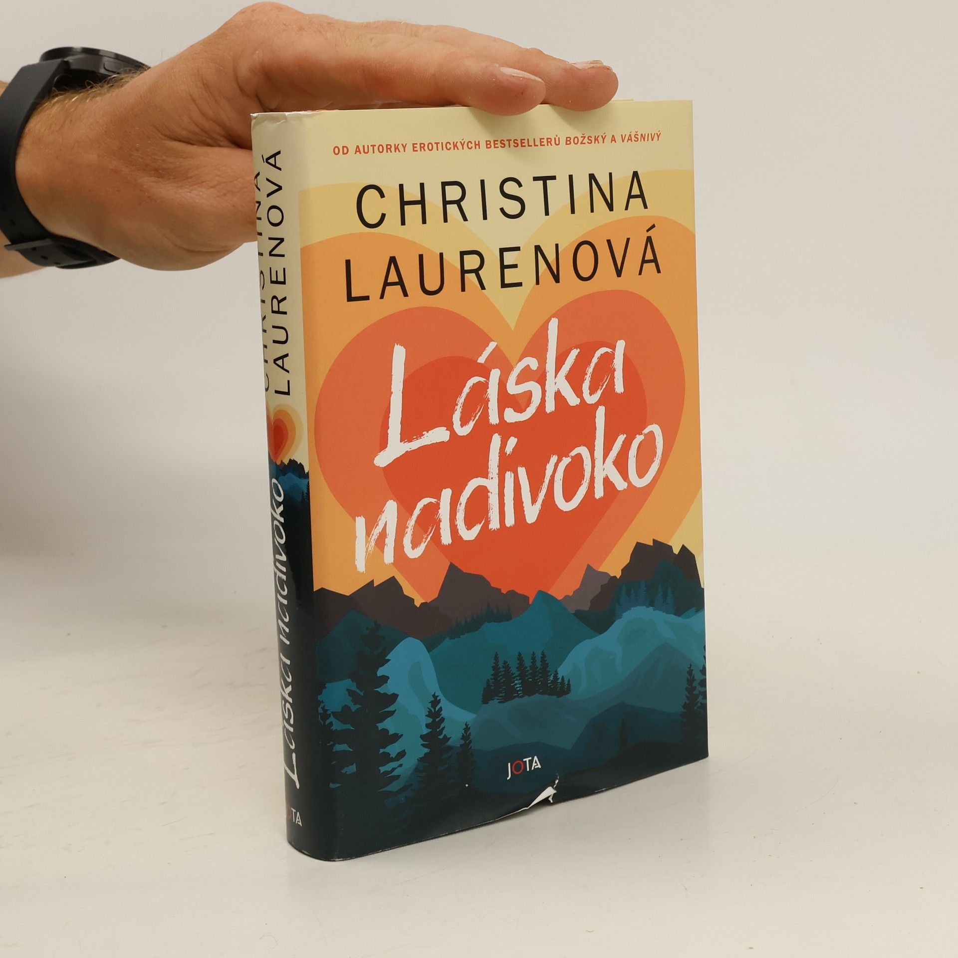 Christina Lauren Láska nadivoko