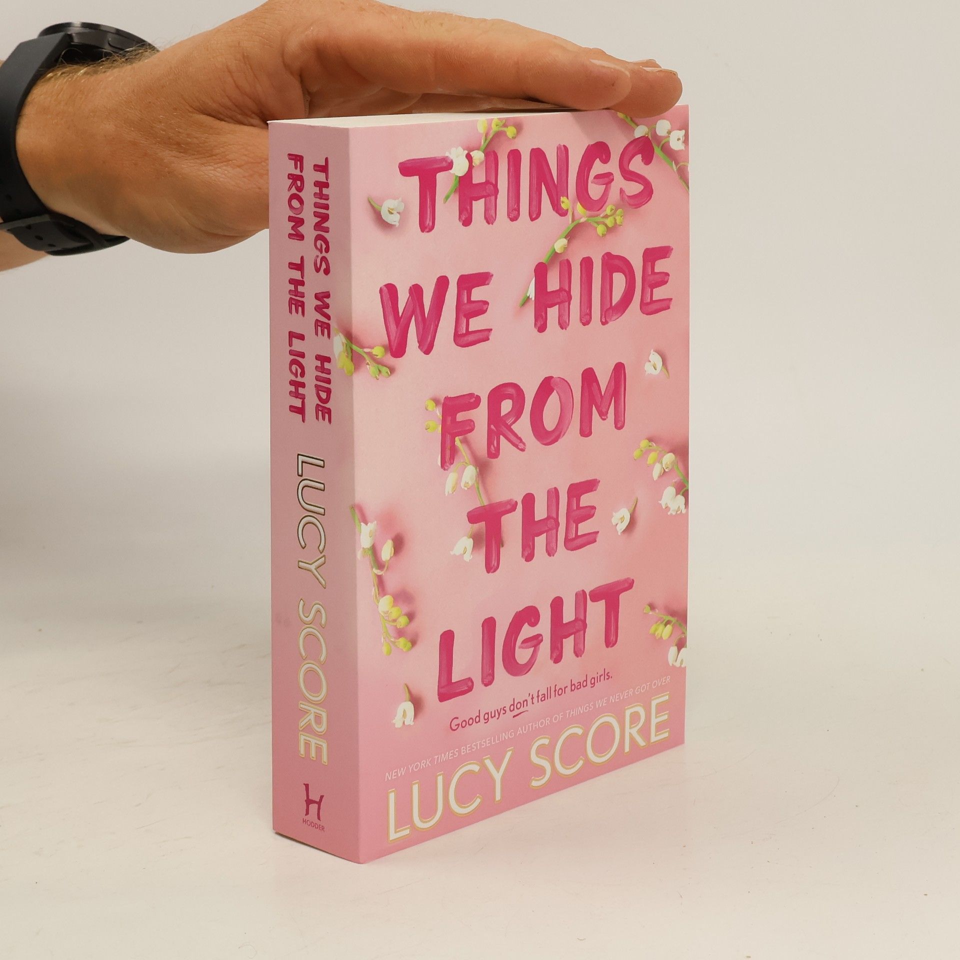 Lucy Score Things we hide from the light