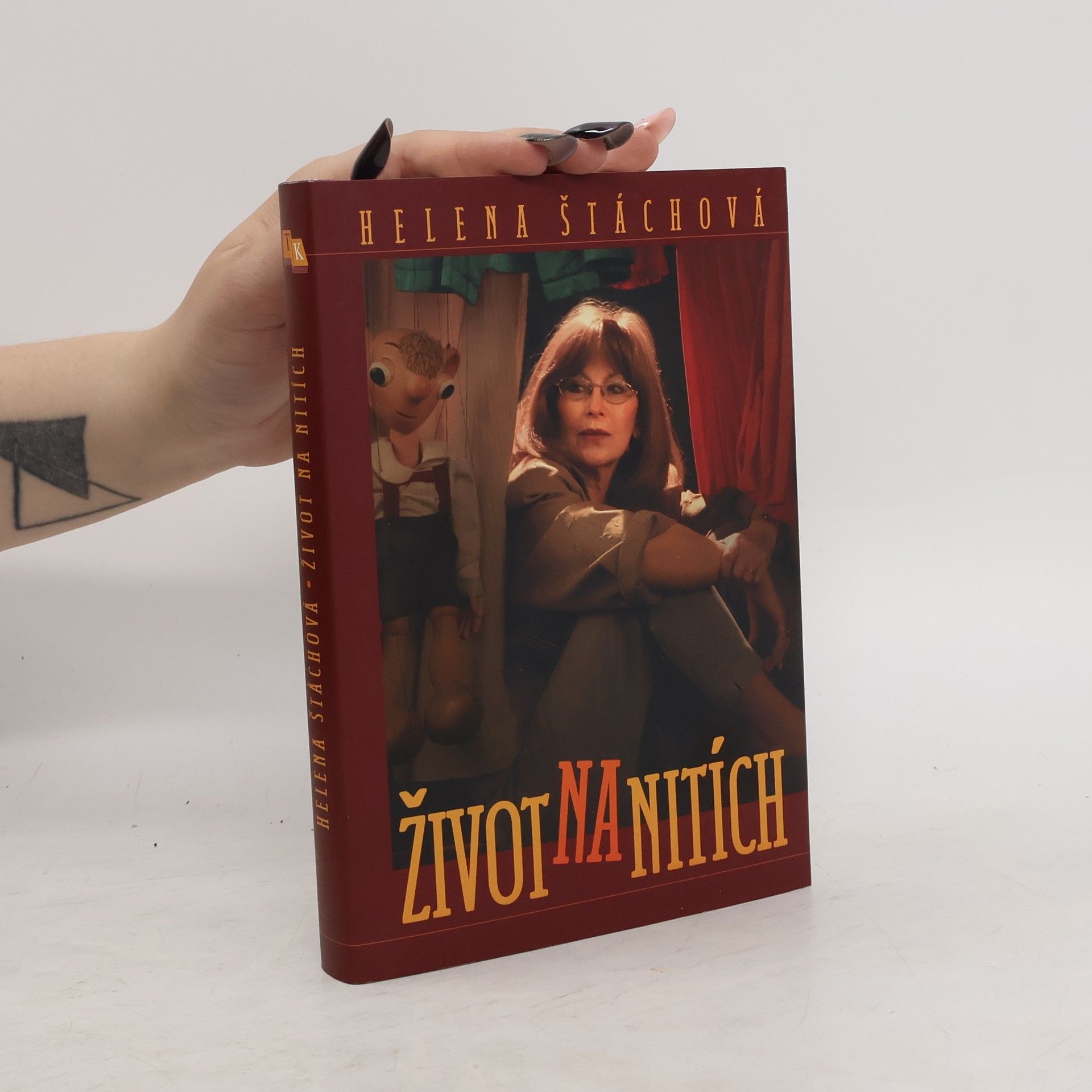Helena Stachová Život na nitích