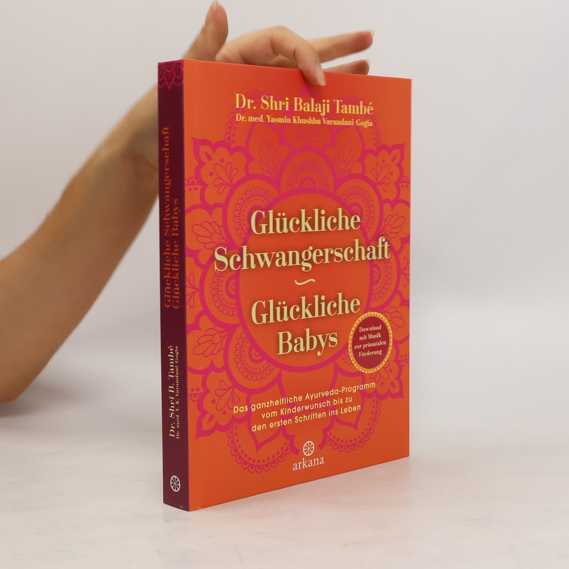 Balaji Tambe Glückliche Schwangerschaft - glückliche Babys
