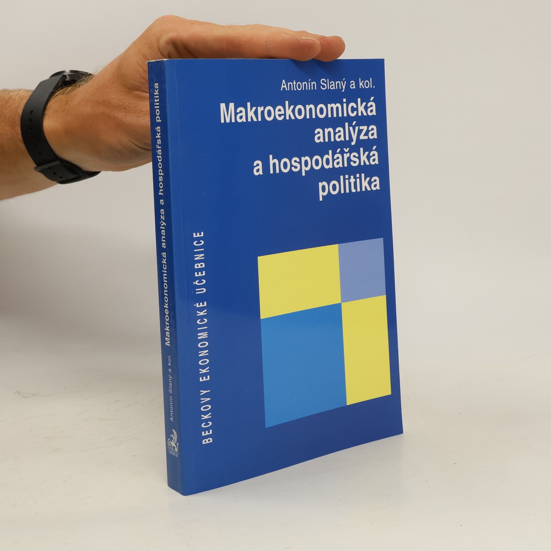 Antonín Slaný Makroekonomická analýza a hospodářská politika