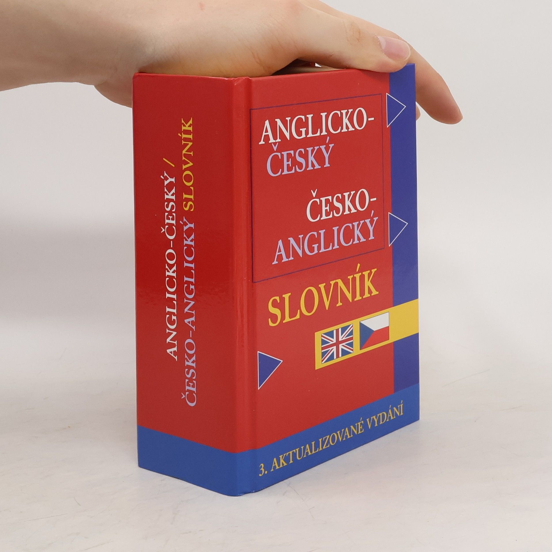 Autorenkollektiv Anglicko-český, česko-anglický slovník pro školu a veřejnost
