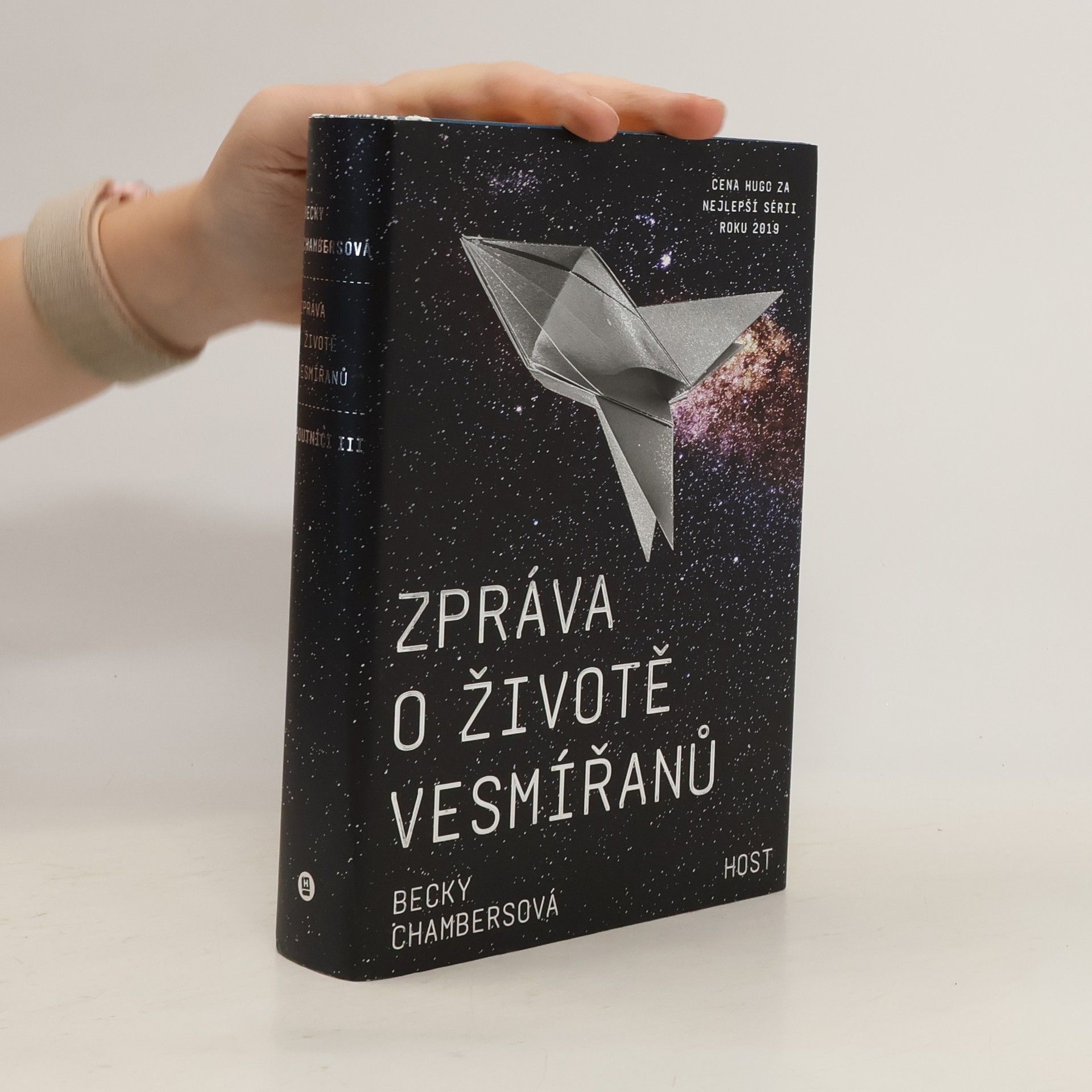 Becky Chambers Zpráva o životě vesmířanů