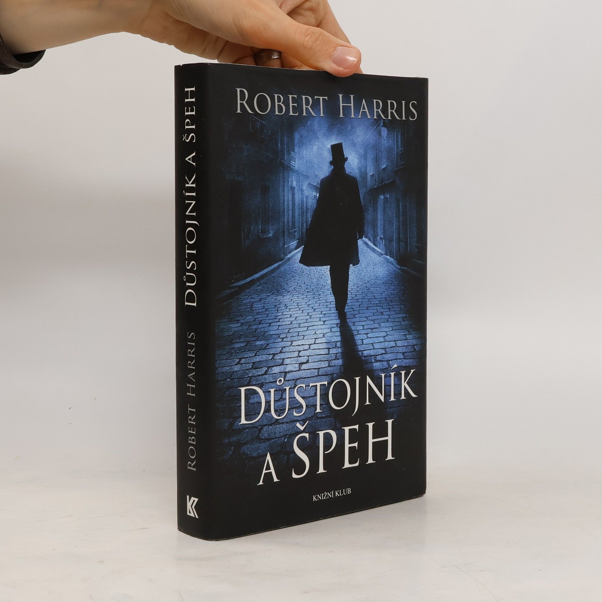 Robert Harris Důstojník a špeh