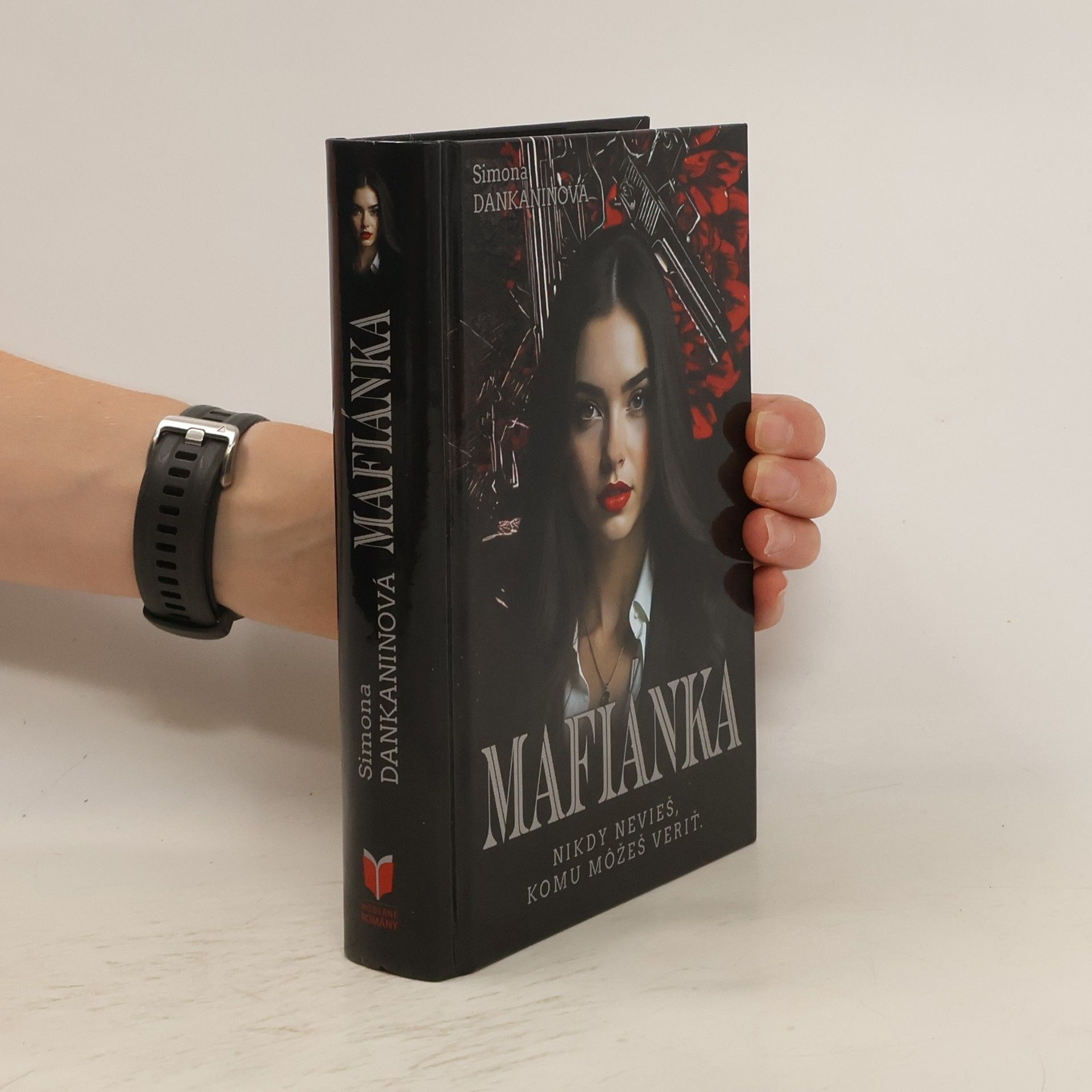 Simona Dankaninová Mafianka