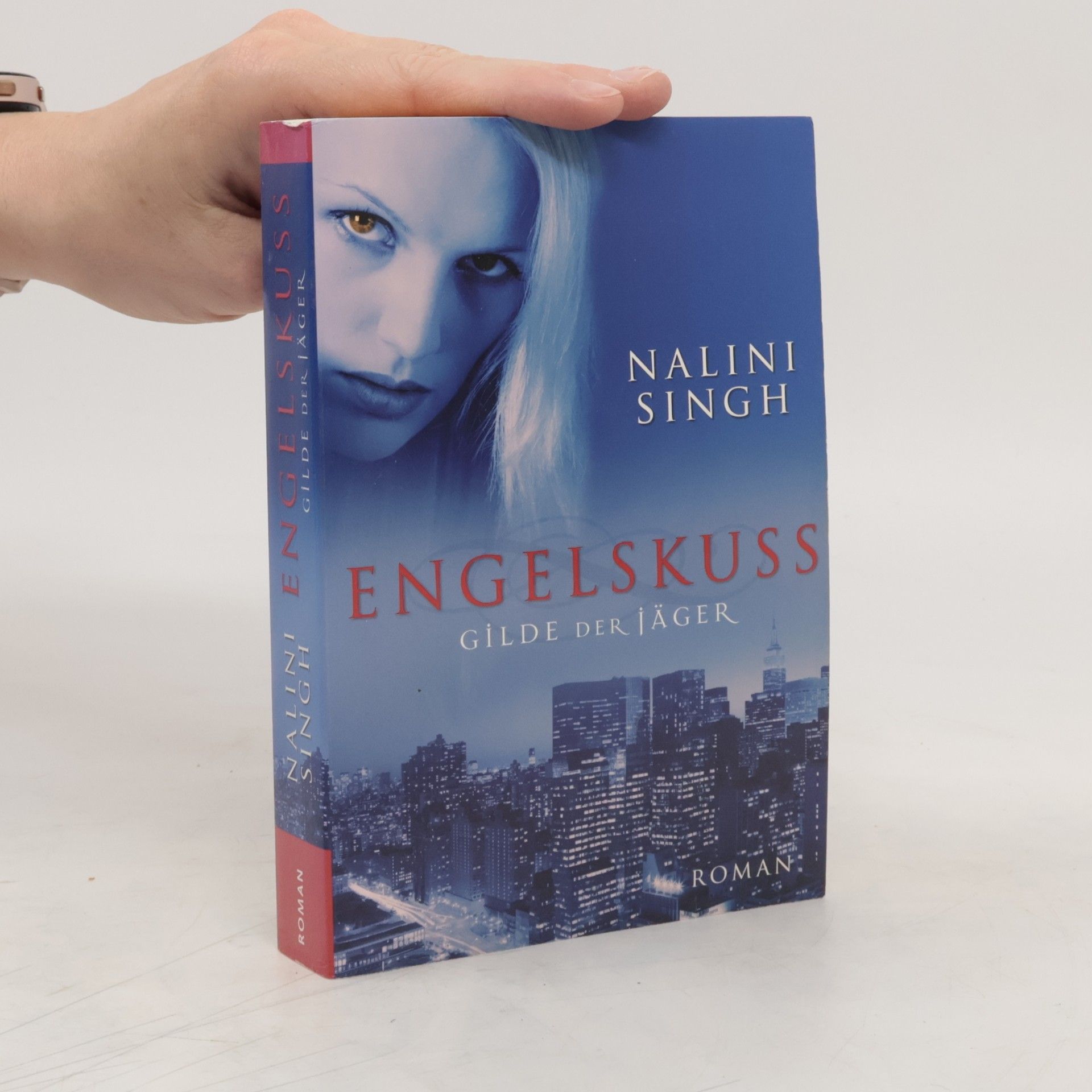 Nalini Singh Engelskuss