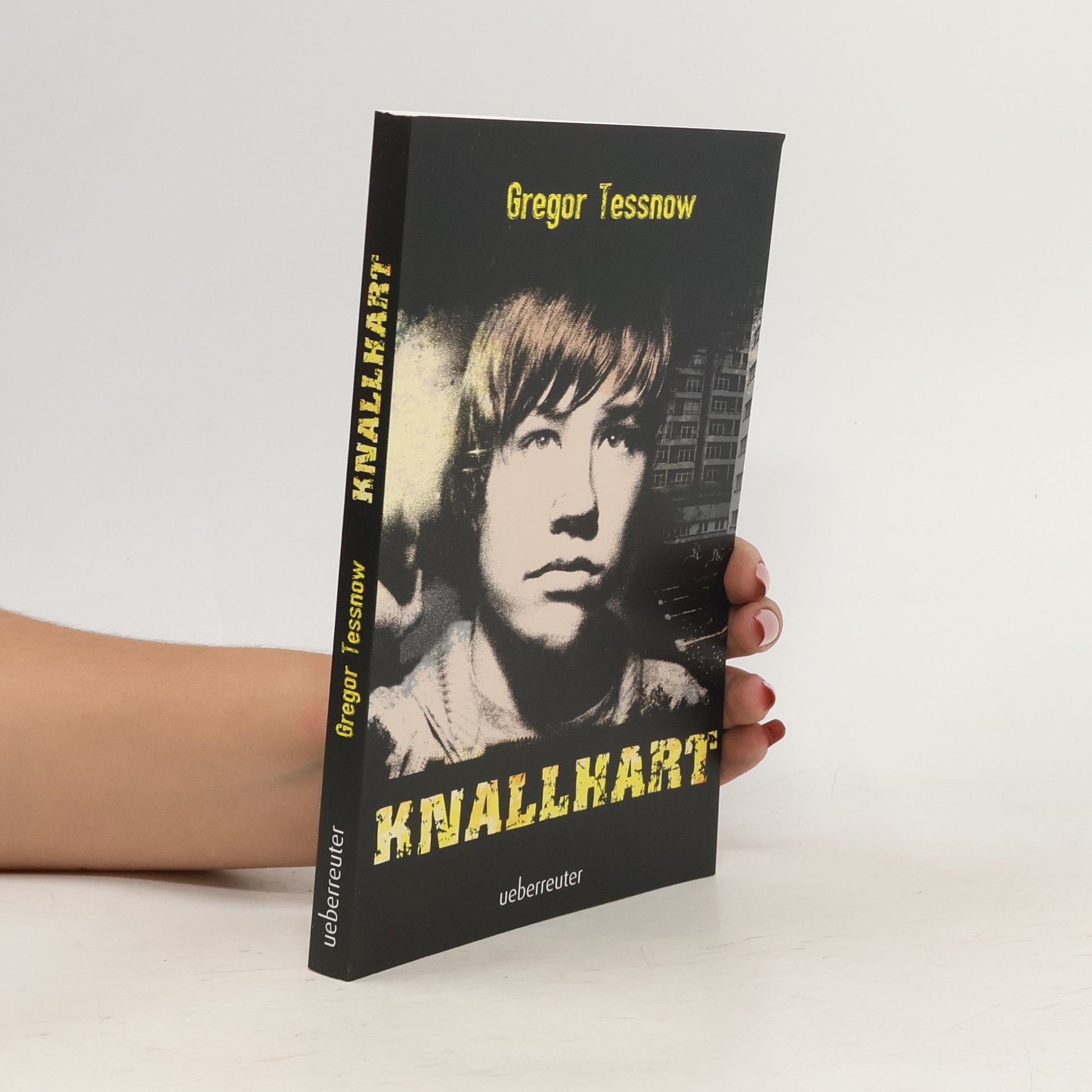 Gregor Tessnow Knallhart