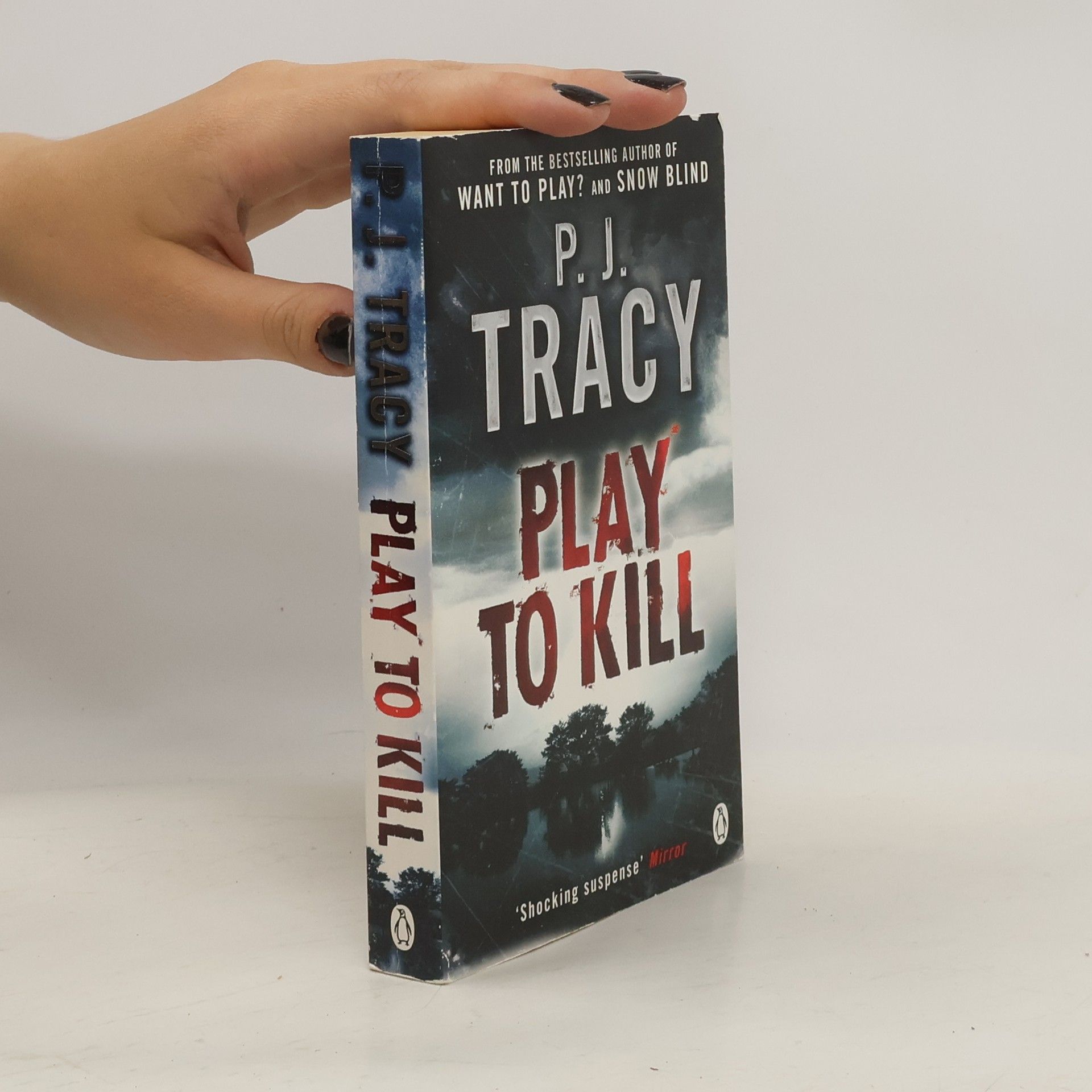 P. J. Tracy Play to Kill