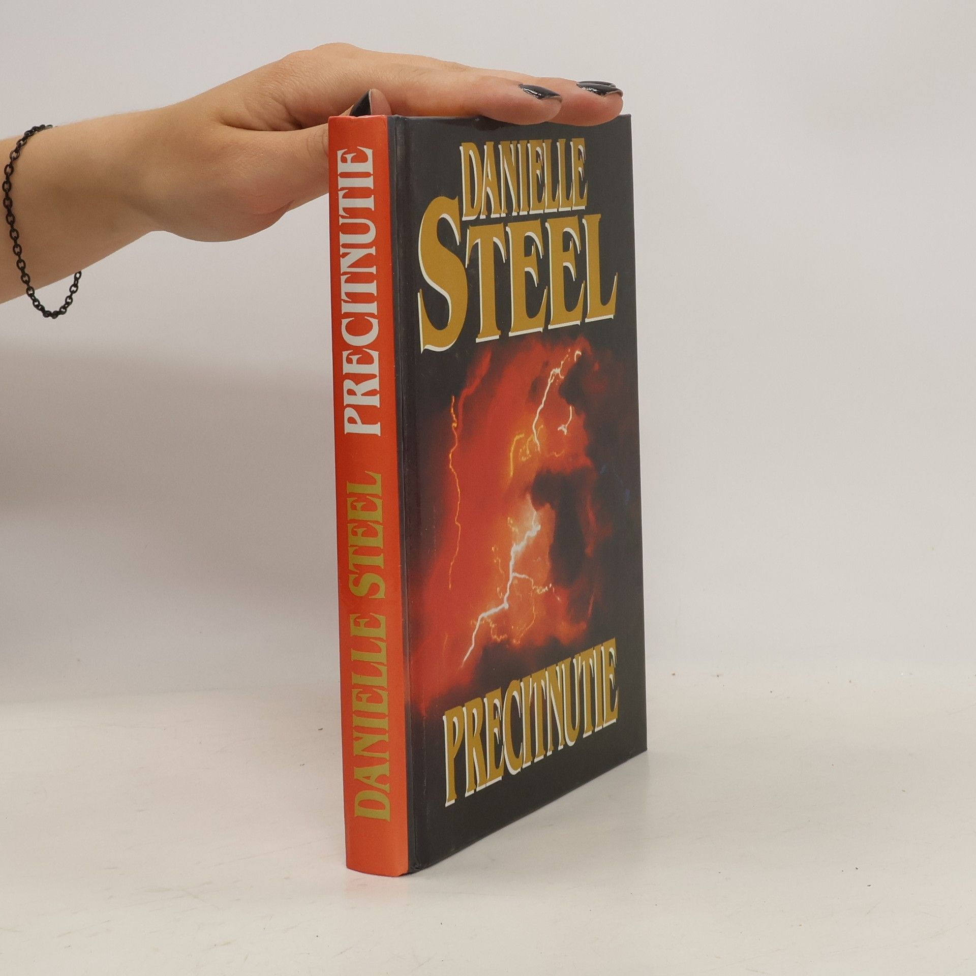 Danielle Steel Precitnutie