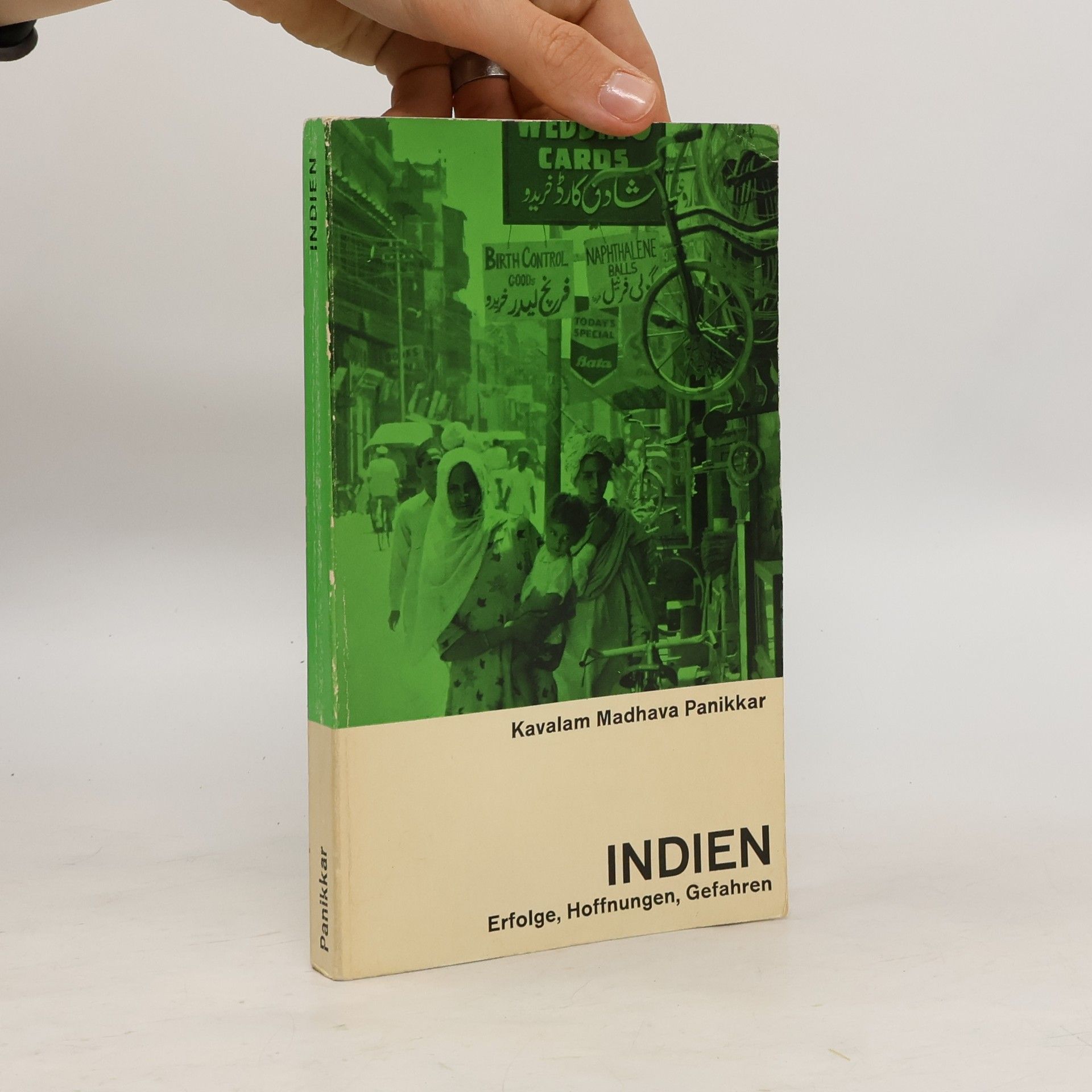 Panikkar K. M. (Kavalam Madhava) Indien