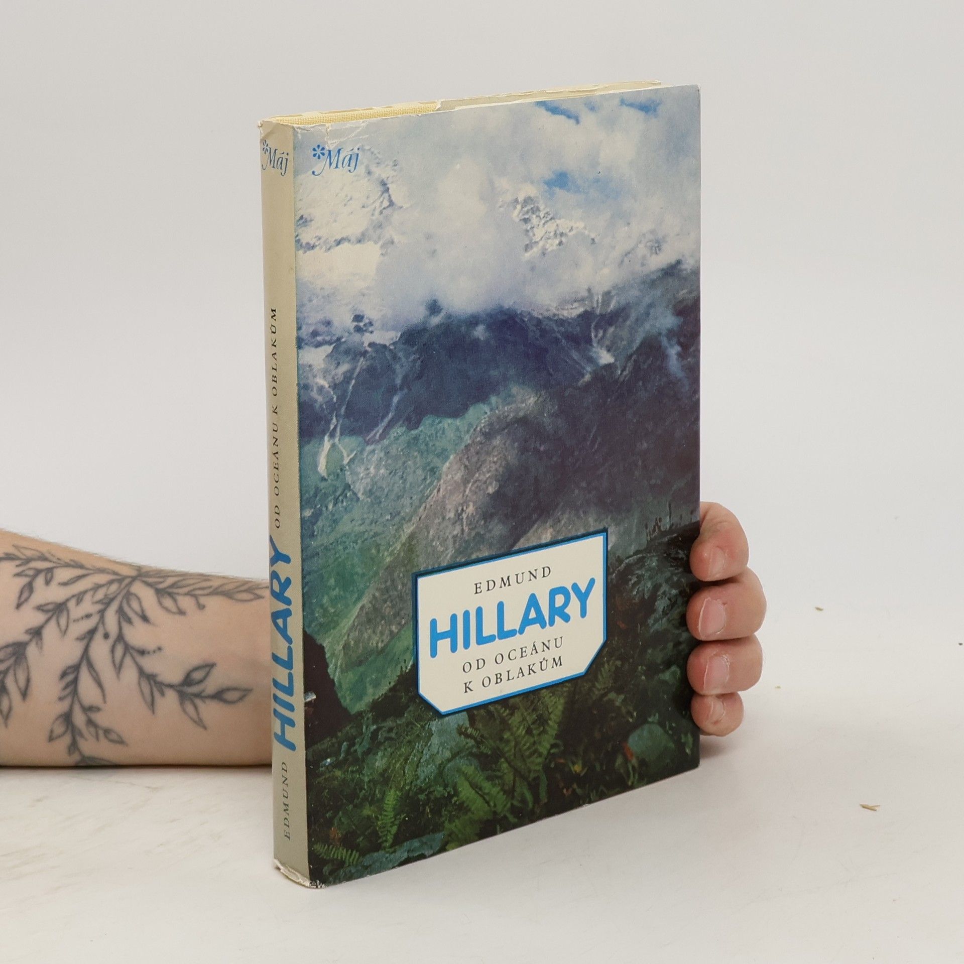 Edmund Hillary Od oceánu k oblakům