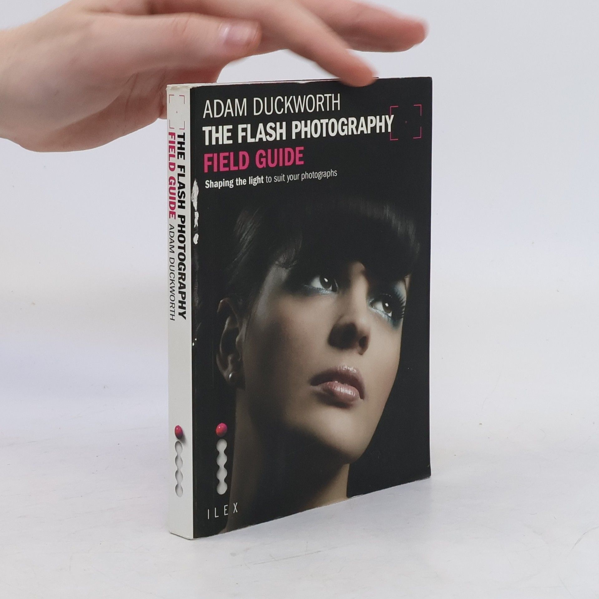 Adam Duckworth The Flash Photography Field Guide