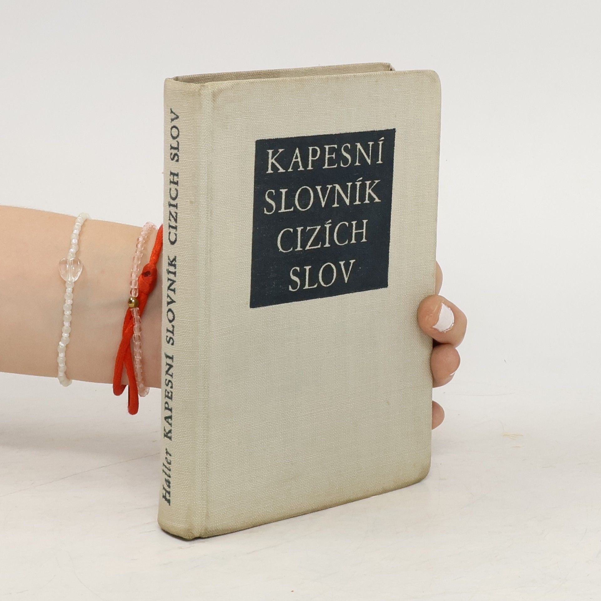 Jiří Haller Kapesní slovník cizích slov