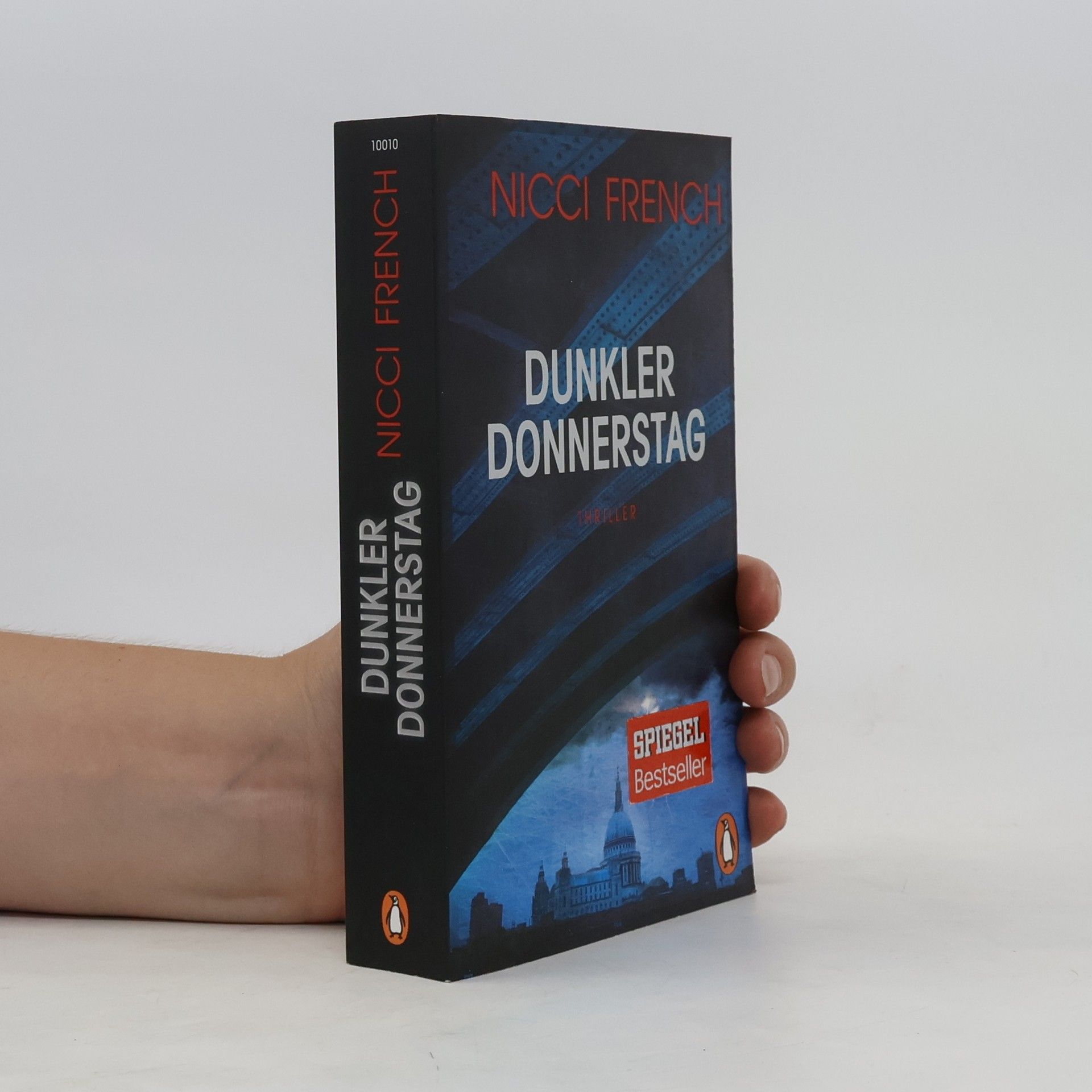 Nicci French Dunkler Donnerstag