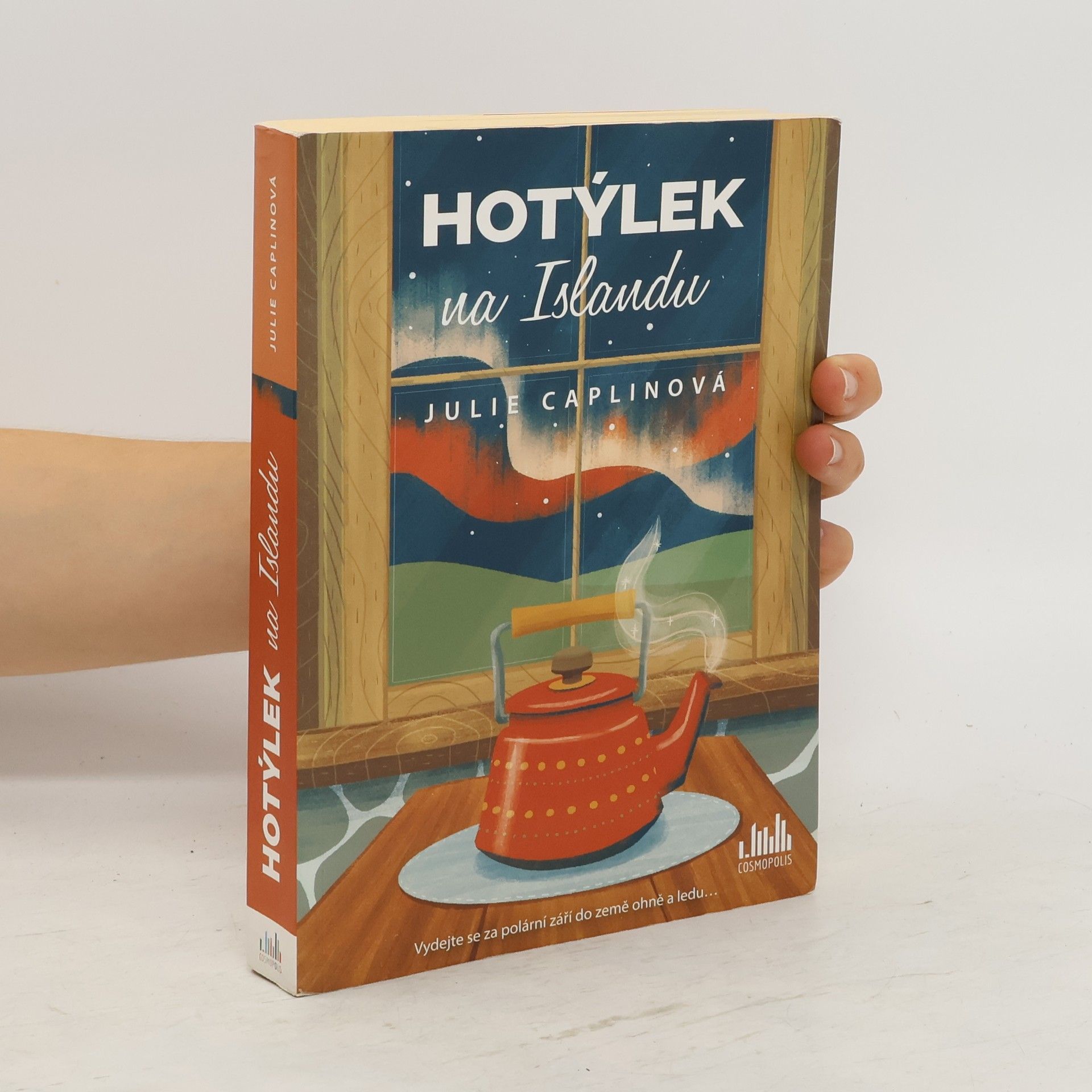 Julie Caplinová Hotýlek na Islandu