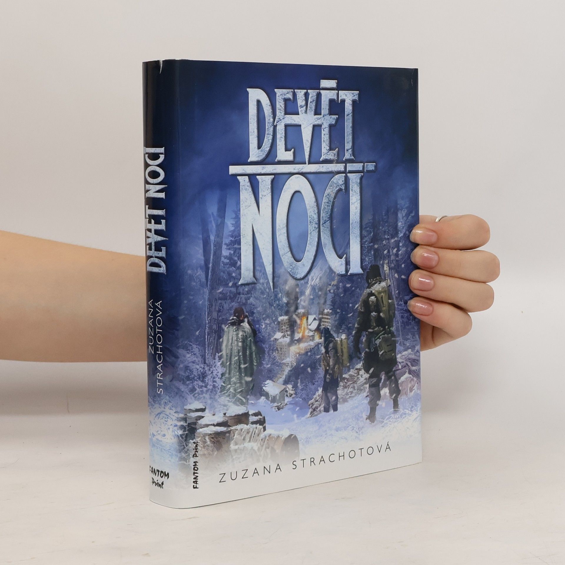 Zuzana Strachotová Devět nocí