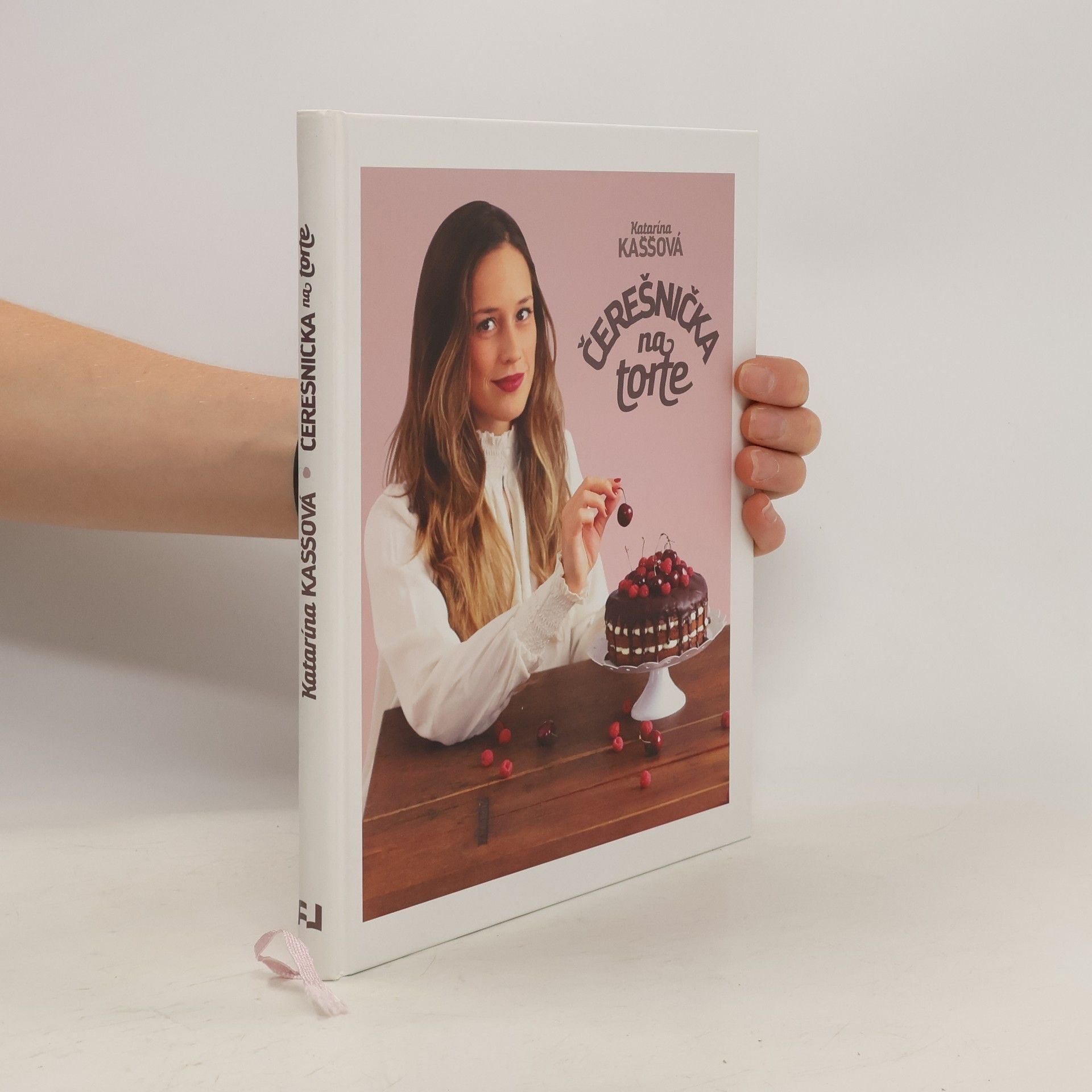 Katarína Kaššová Čerešnička na torte