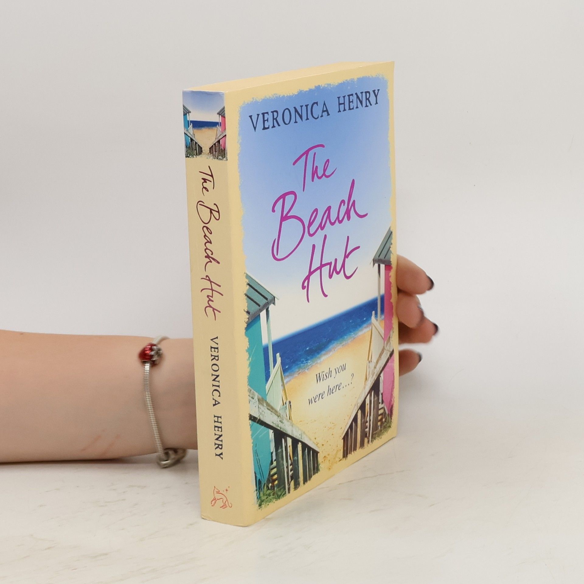 Veronica Henry The Beach Hut