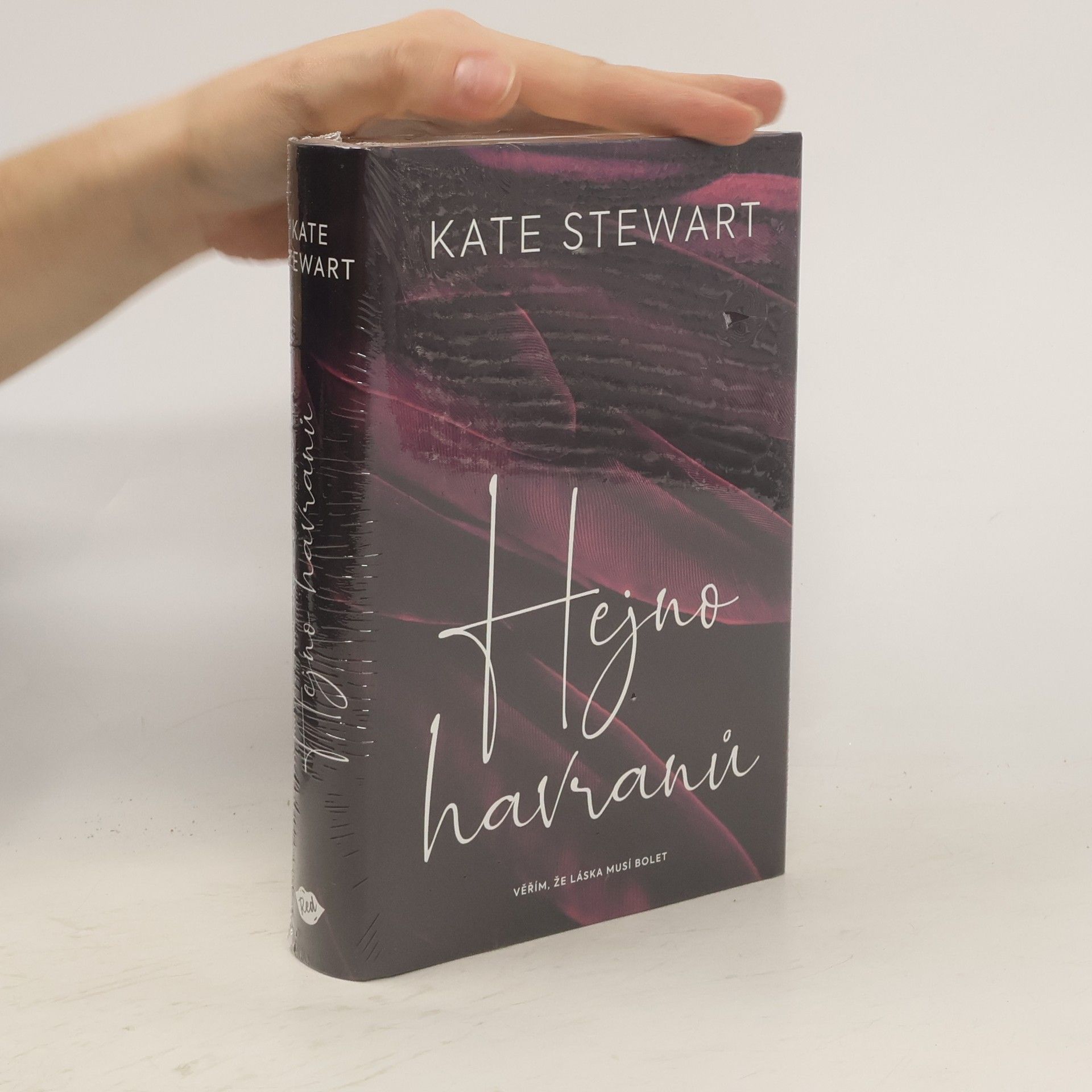 Kate Stewart Hejno havranů