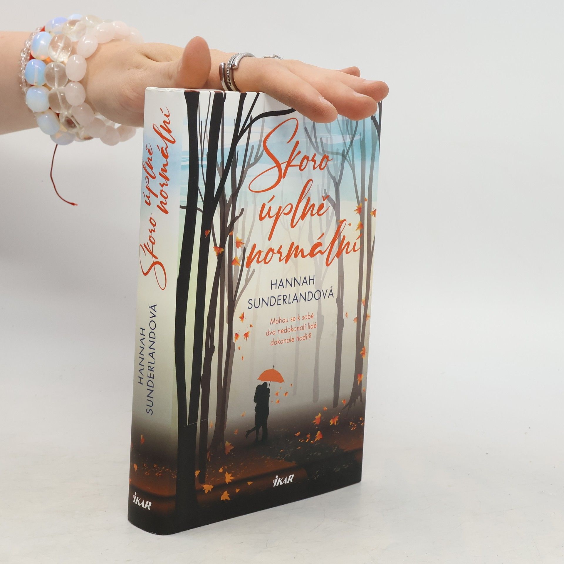 Hannah Sunderland Skoro úplně normální