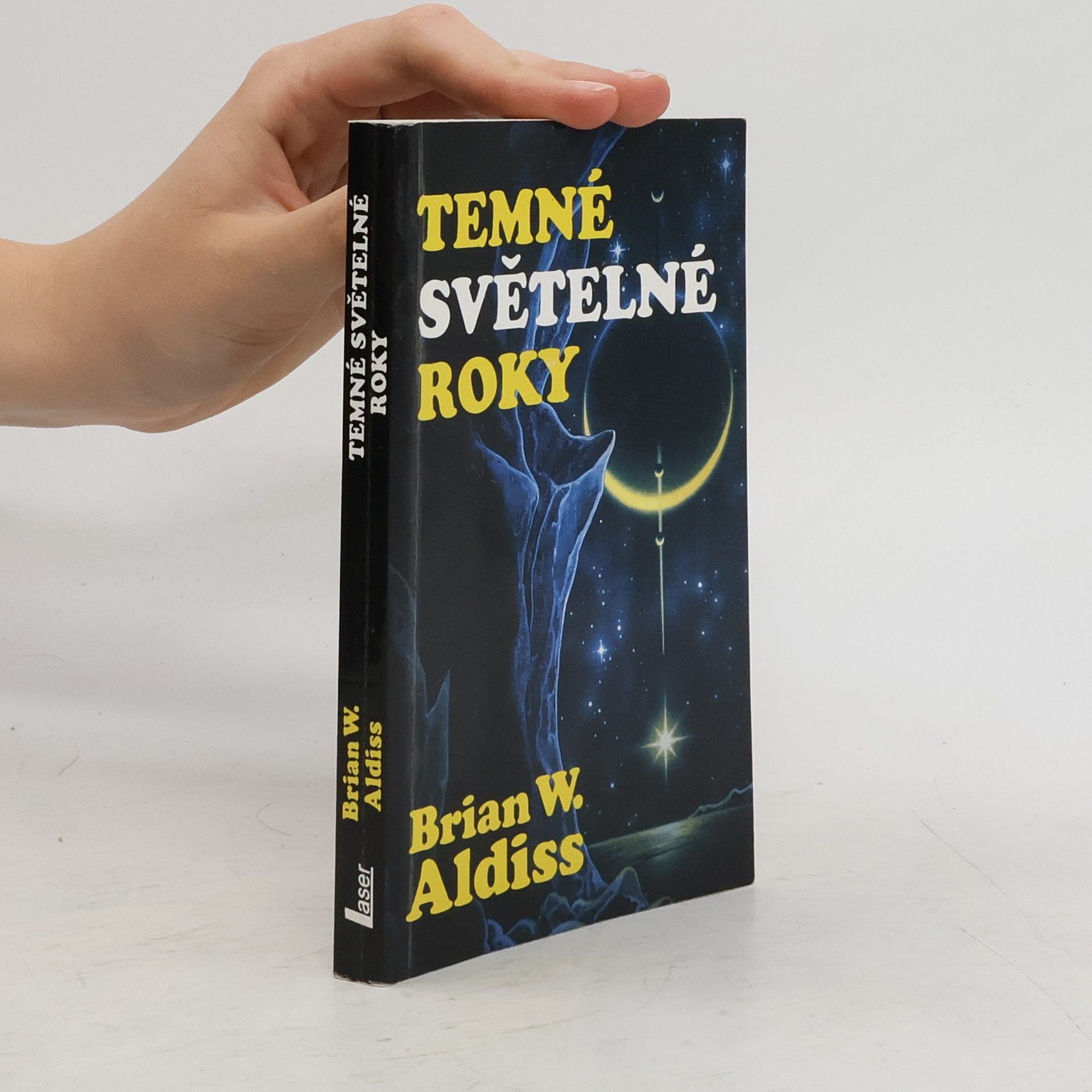 Brian Aldiss Temné světelné roky