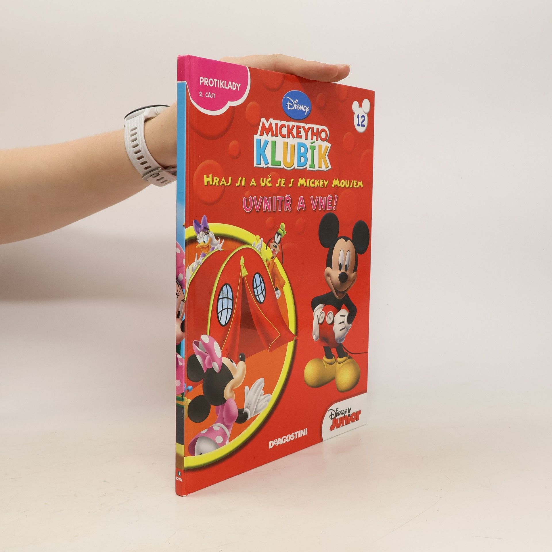 Autorenkollektiv Mickeyho klubík. Hraj si a uč se s Mickey Mousem 12. Uvnitř a vně!