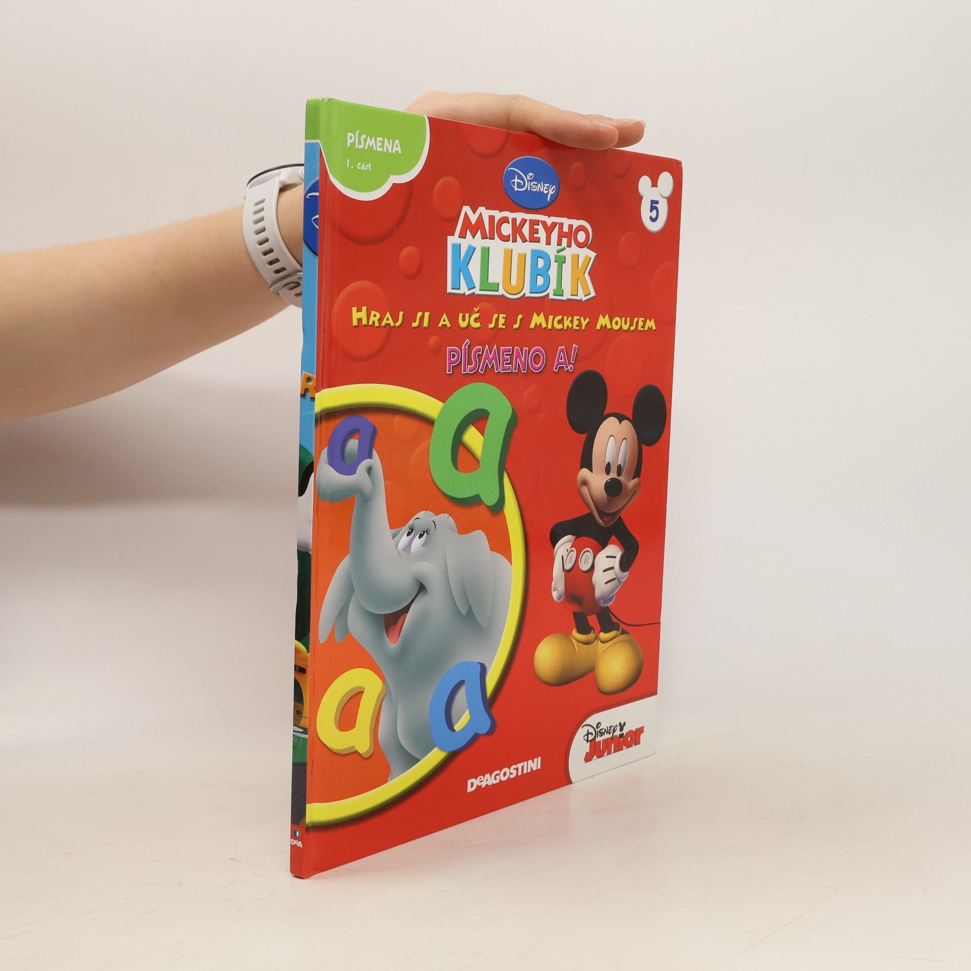 AA.VV. Mickeyho klubík. Hraj si a uč se s Mickey Mousem 5. Písmeno A!