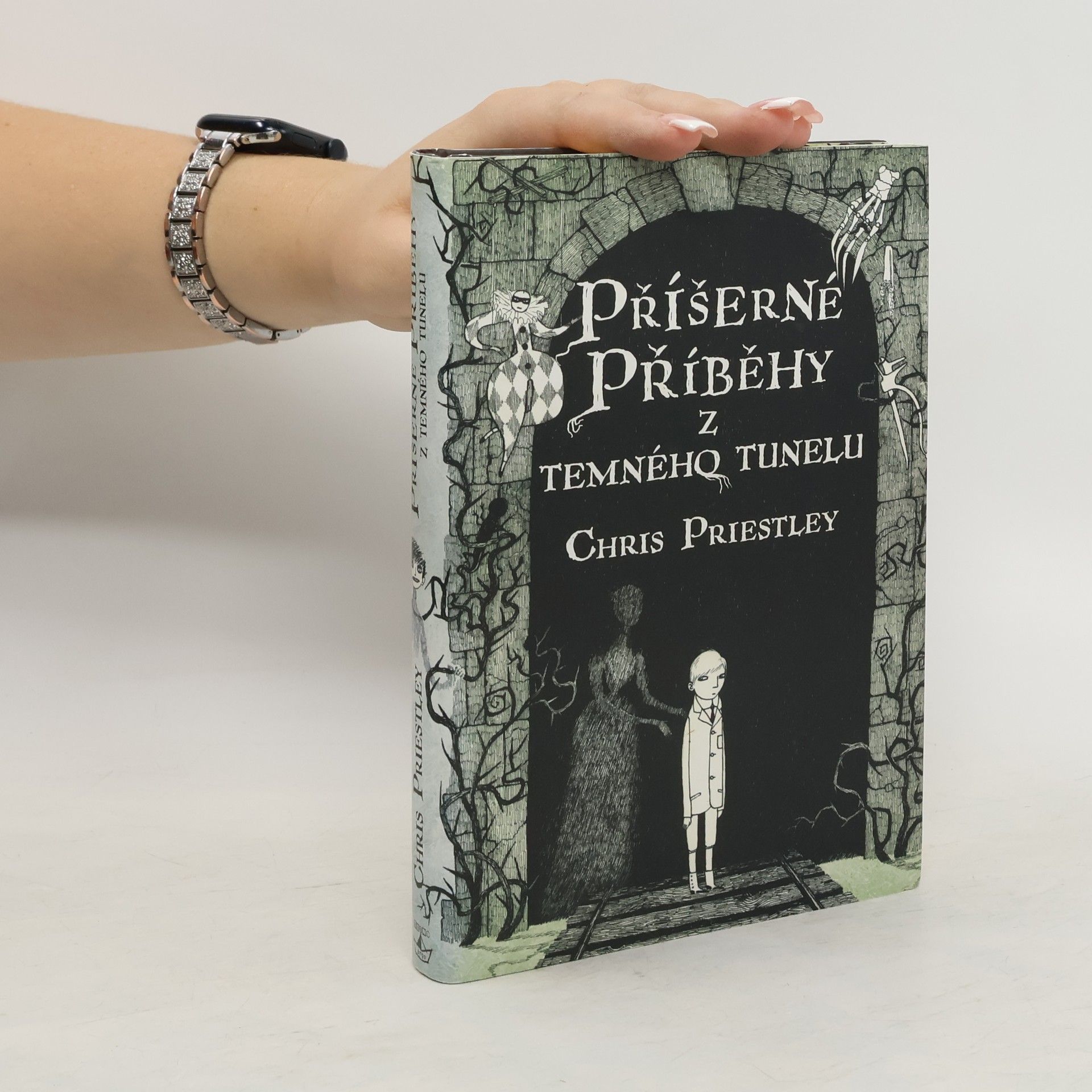 Chris Priestley Příšerné příběhy z temného tunelu