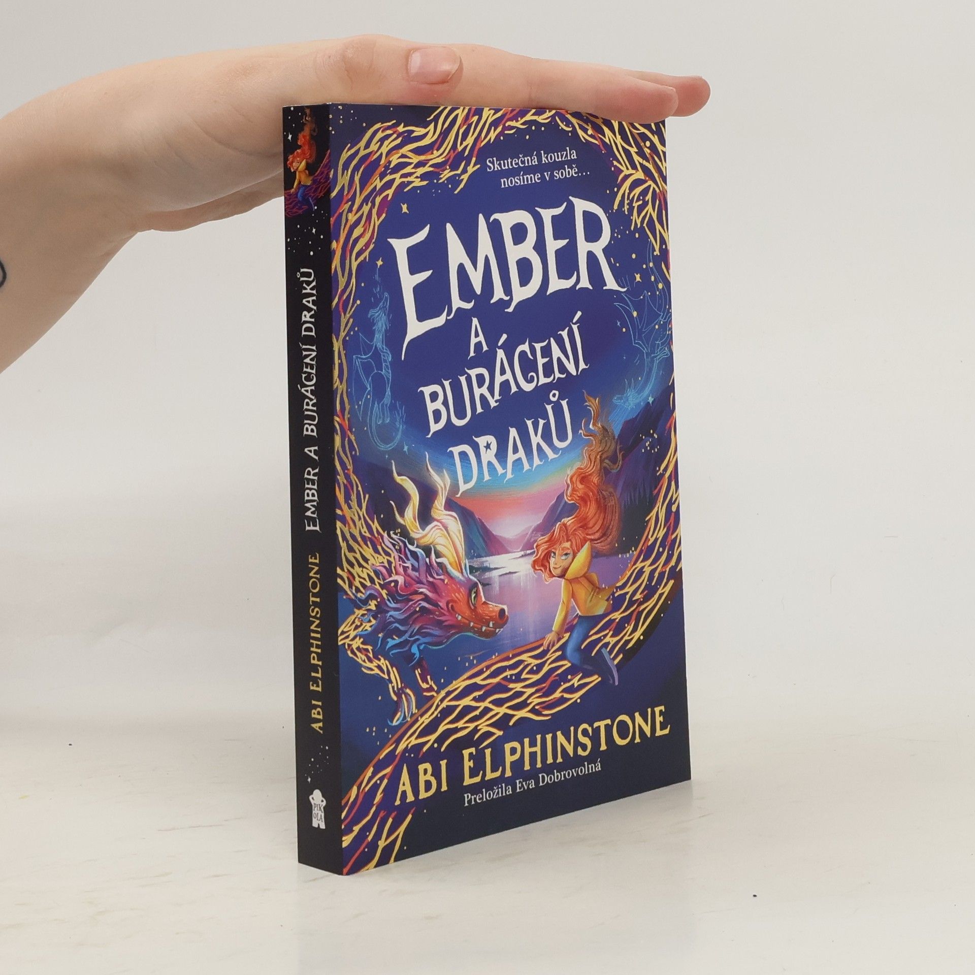 Abi Elphinstone Ember a burácení draků