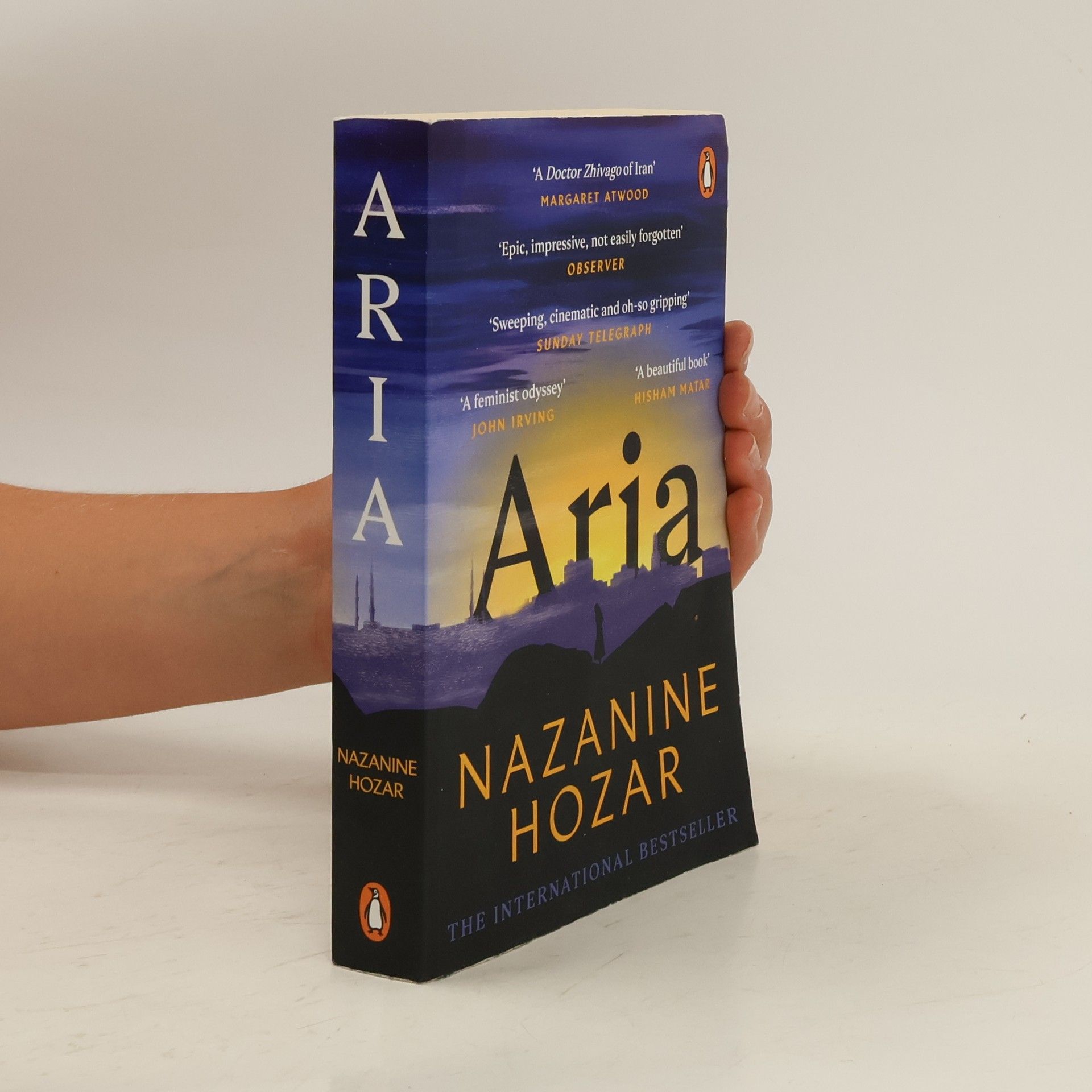 Nazanine Hozar Aria