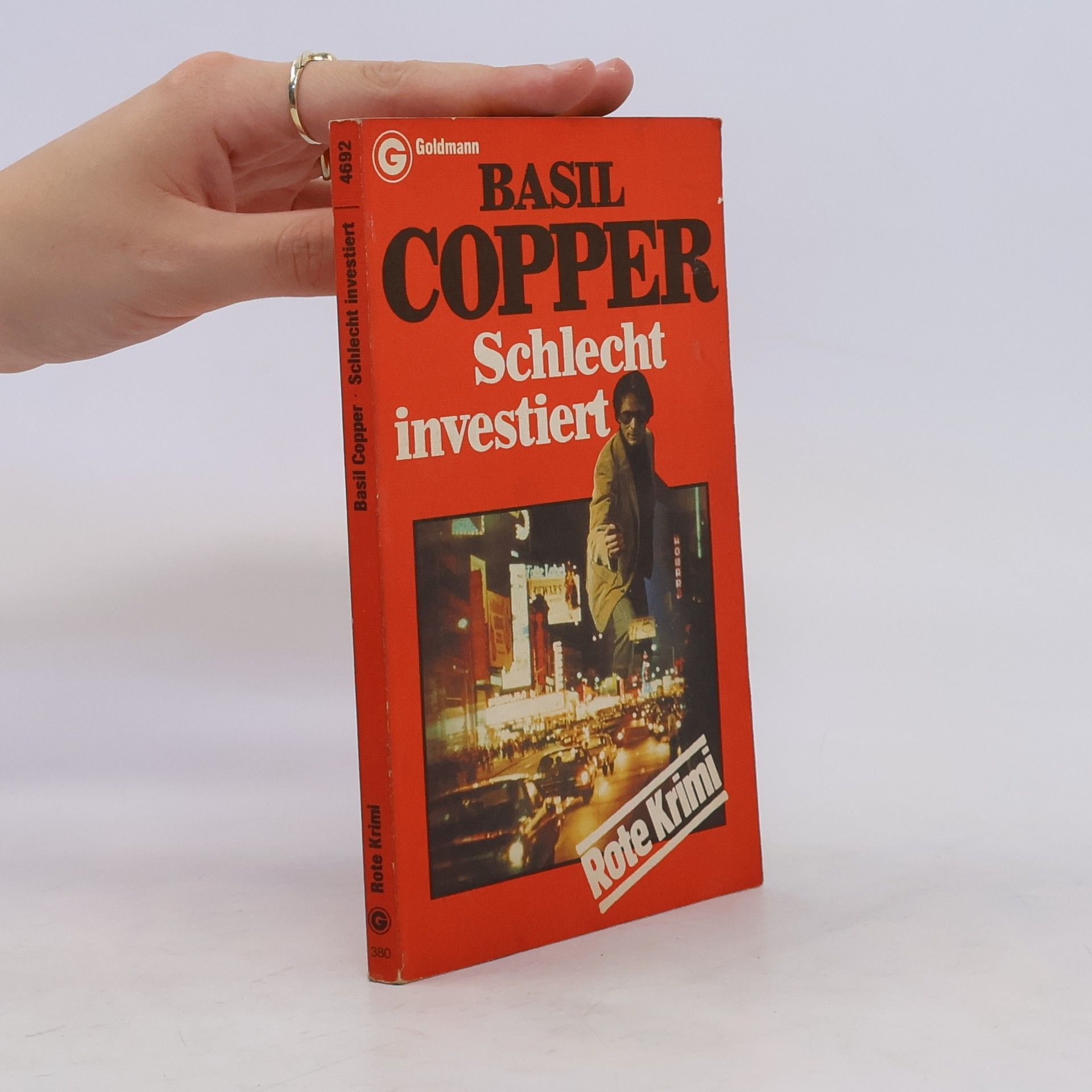 Basil Copper Schlecht investiert