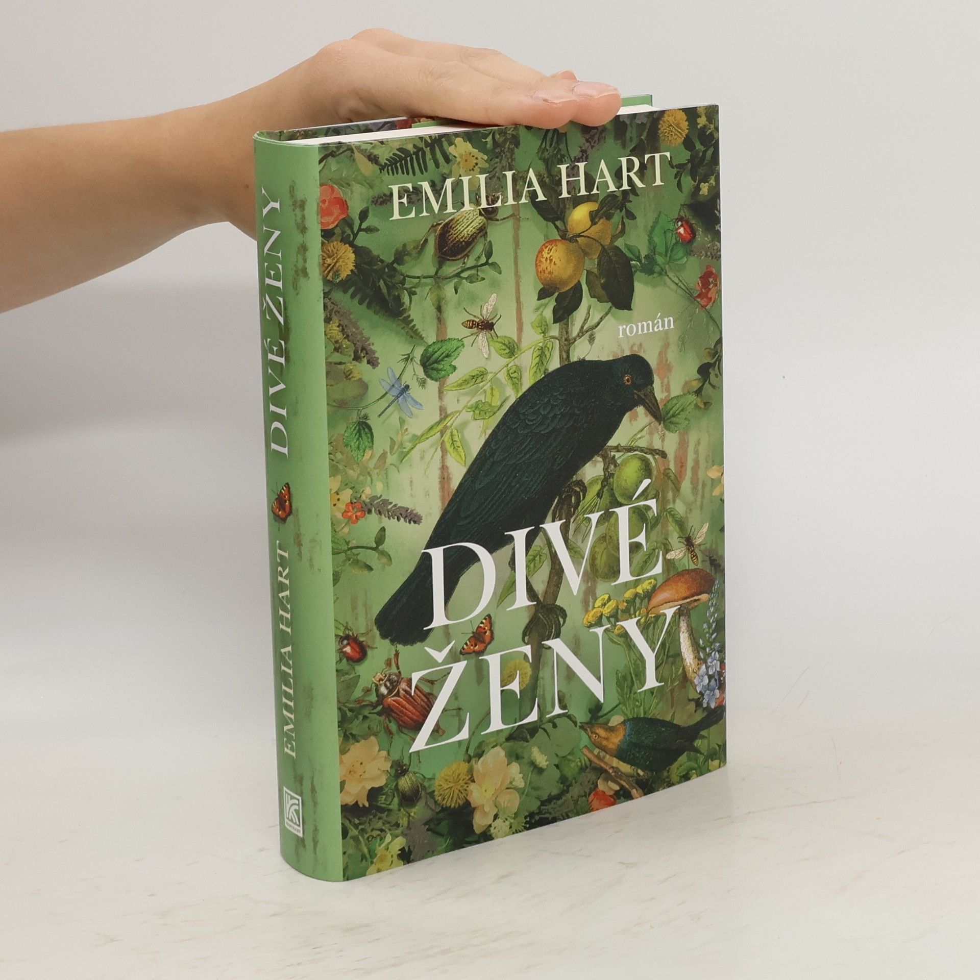 Emilia Hart Divé ženy