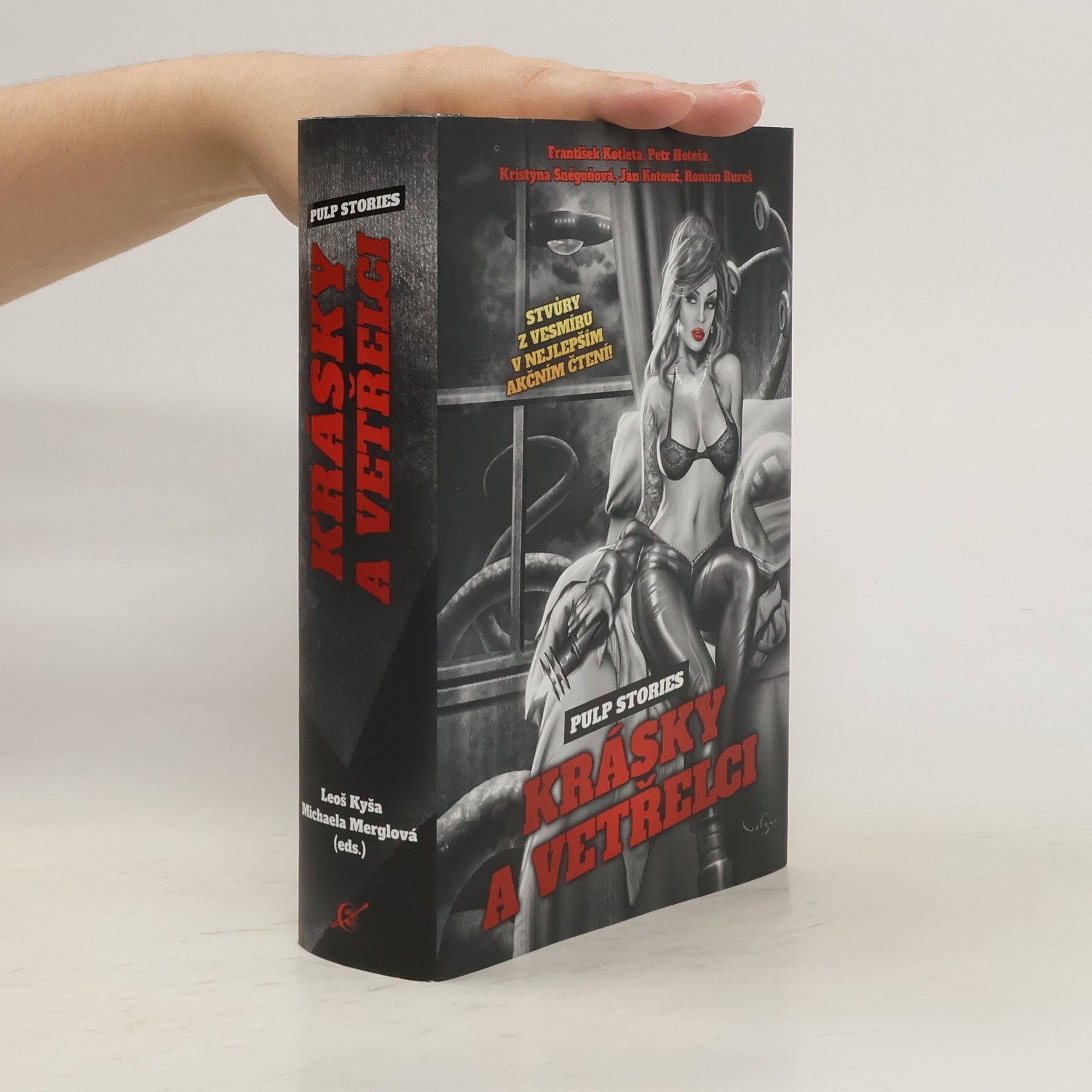 Collectif d'auteurs Krásky a vetřelci