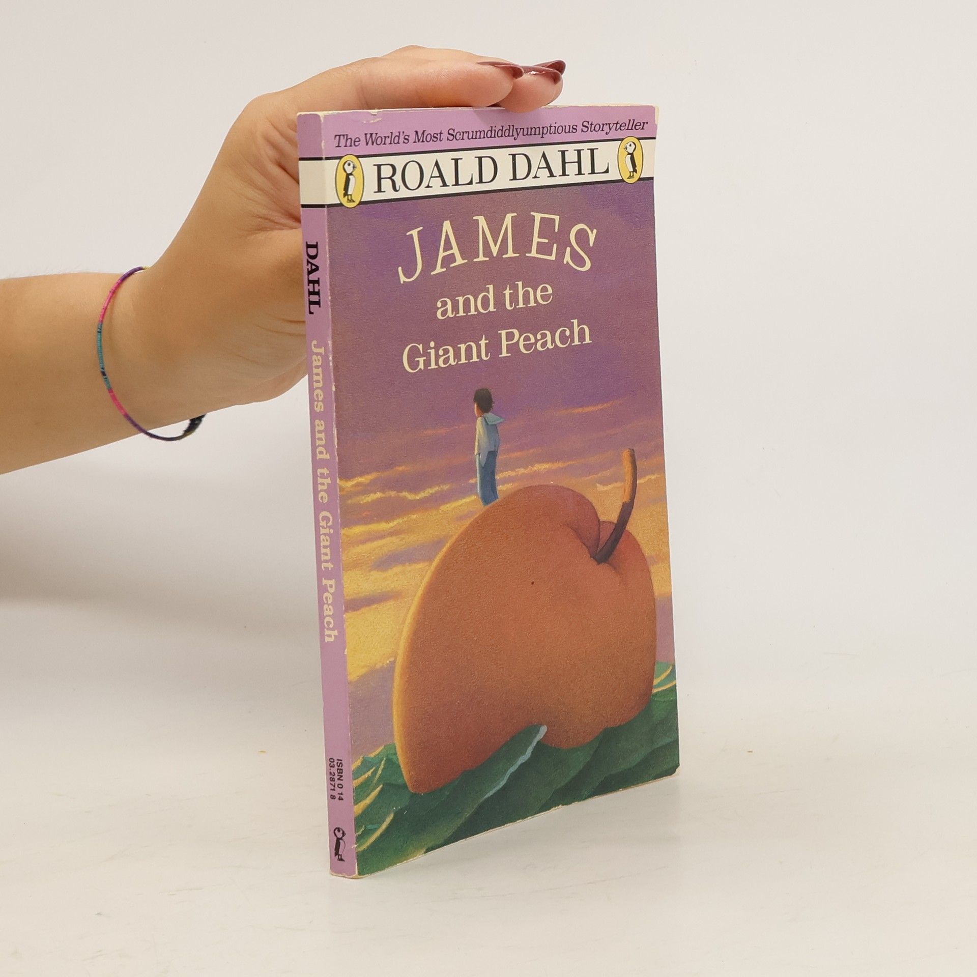 Roald Dahl James and the Giant Peach