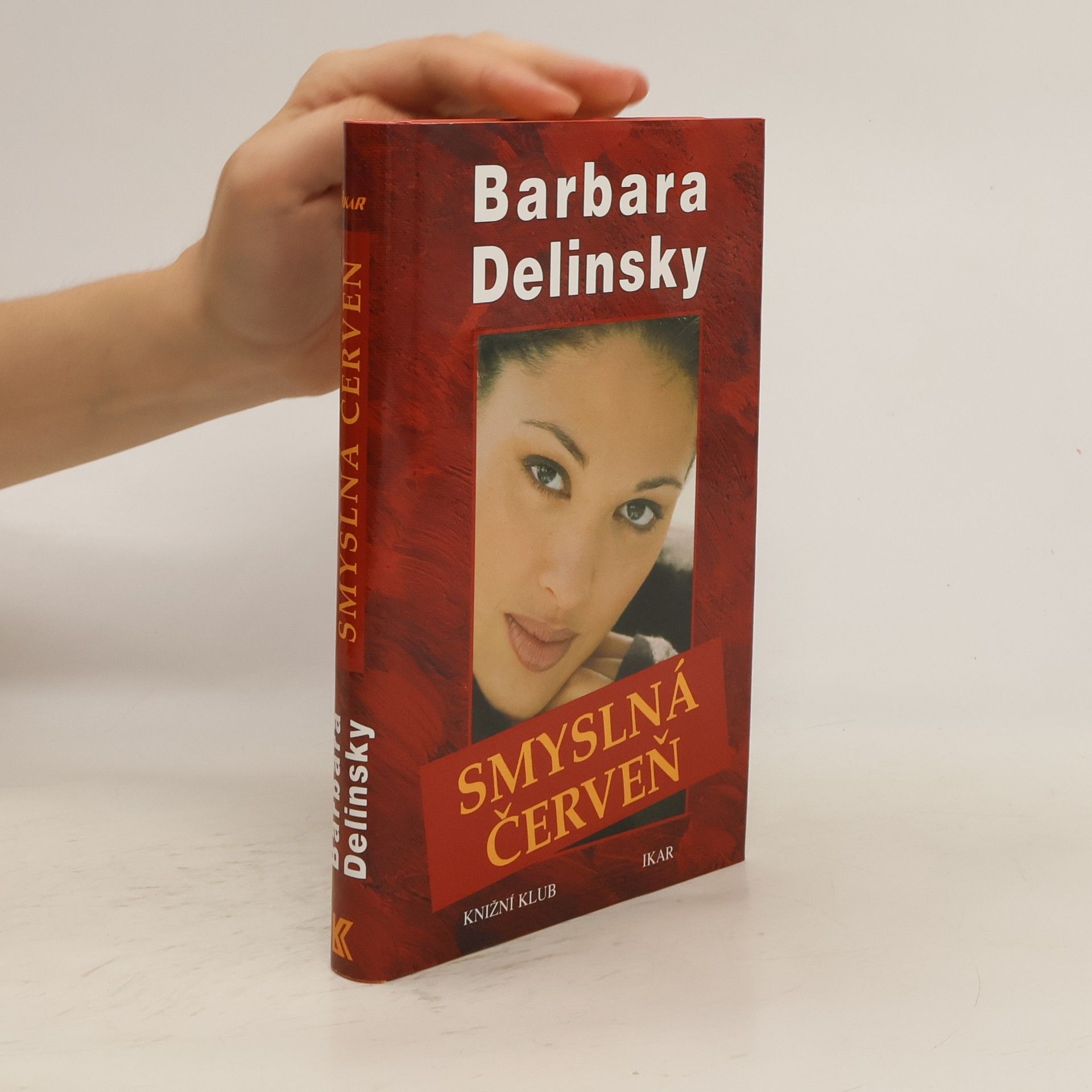 Barbara Delinsky Smyslná červeň