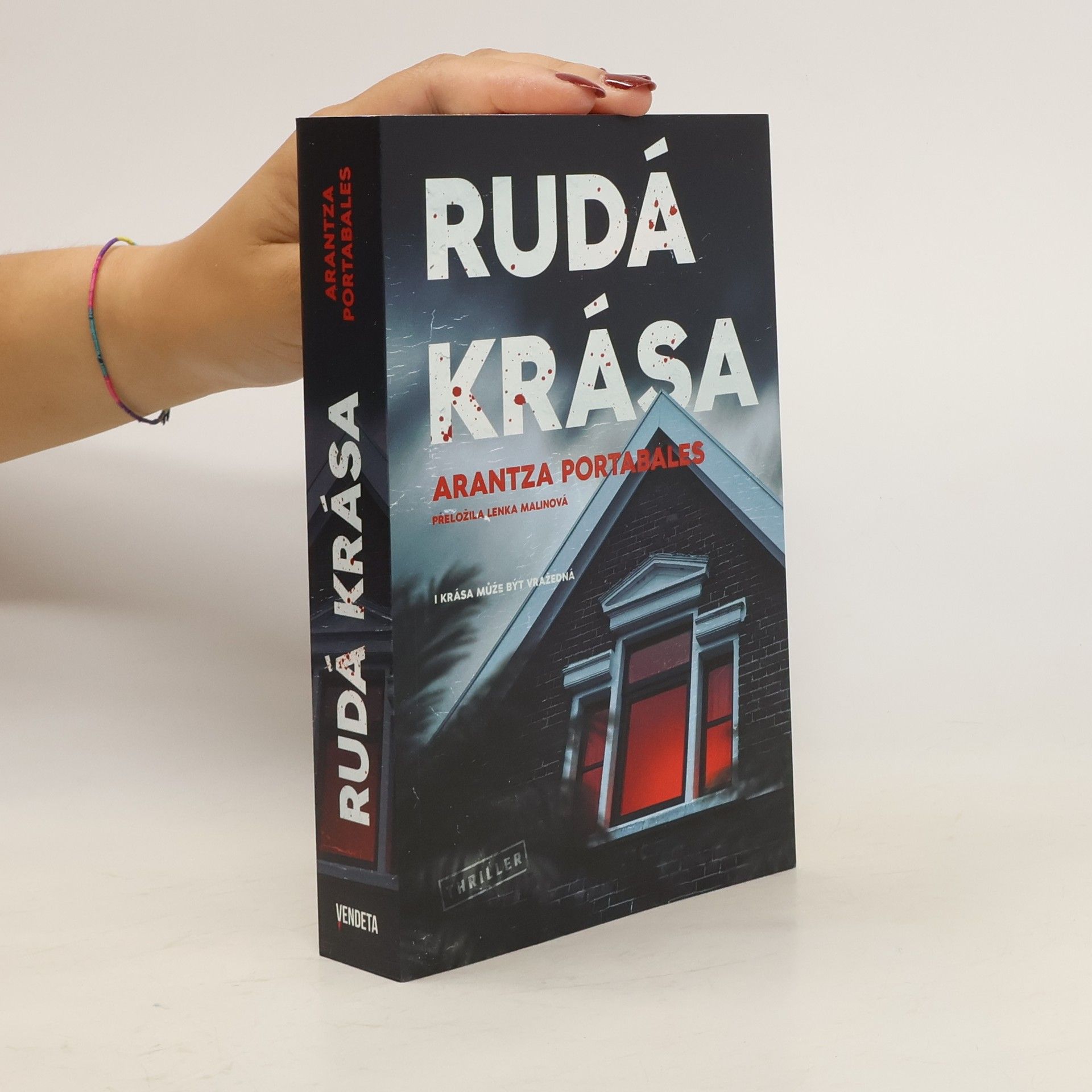 Arantza Portabales Rudá krása