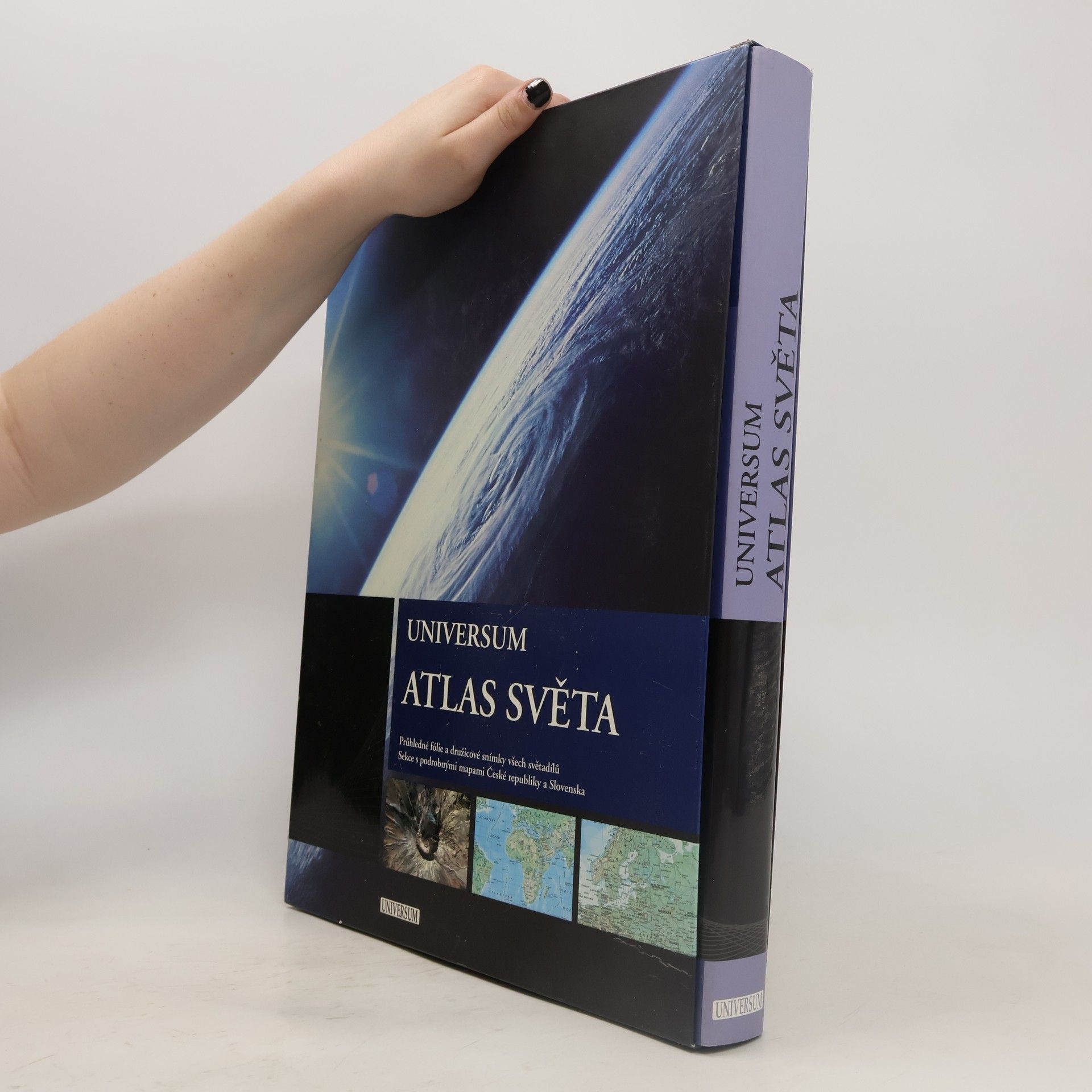 Irena Rybová Atlas světa. Universum
