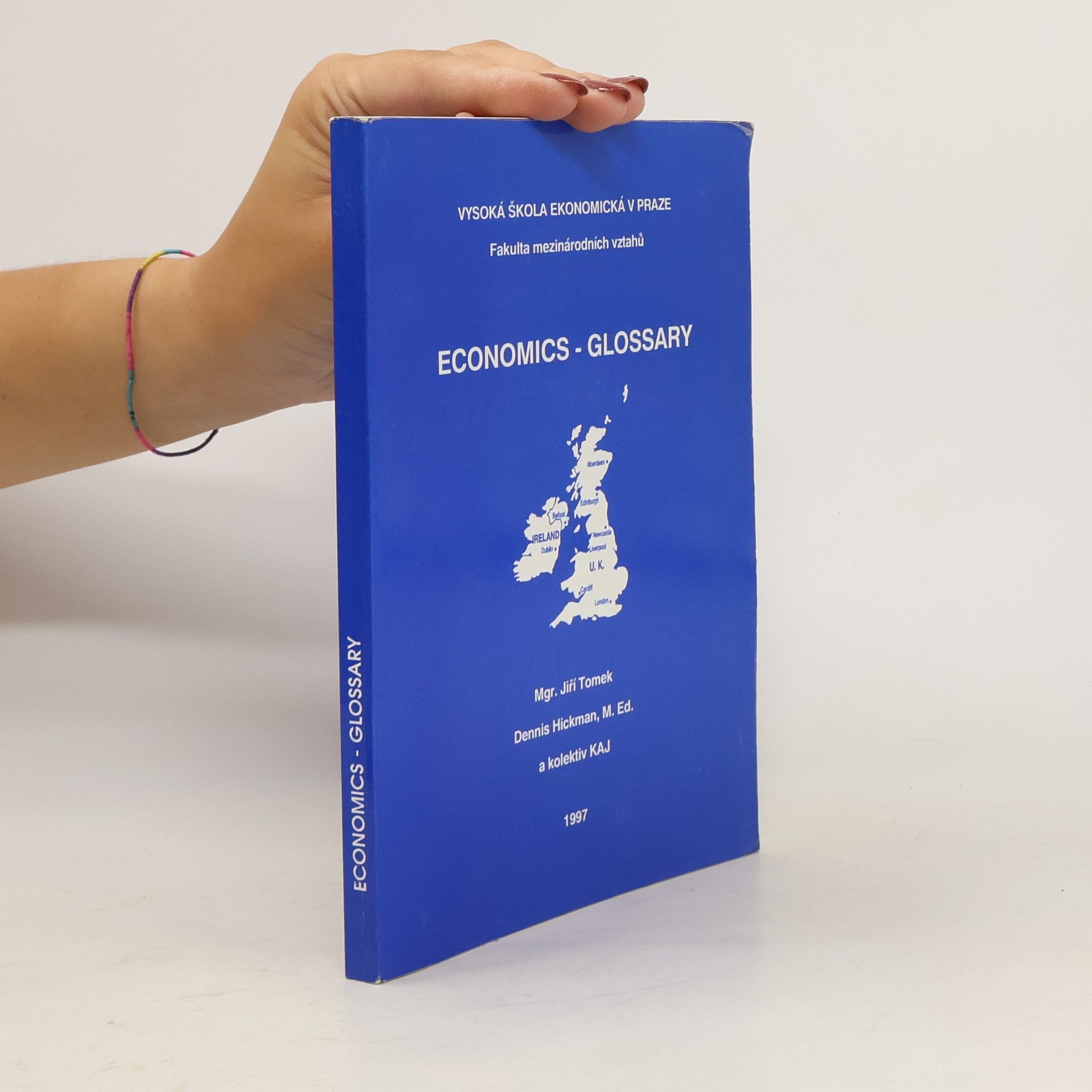 Autorenkollektiv Economics. Glossary