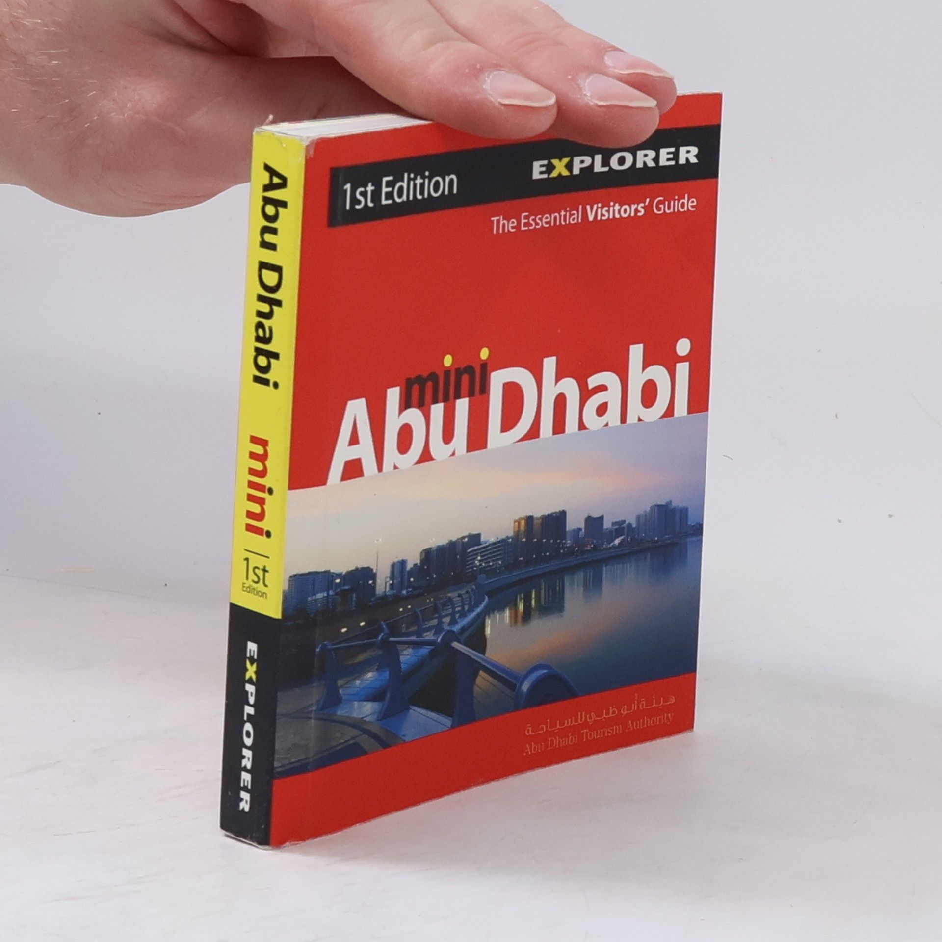 kolektiv Abu Dhabi