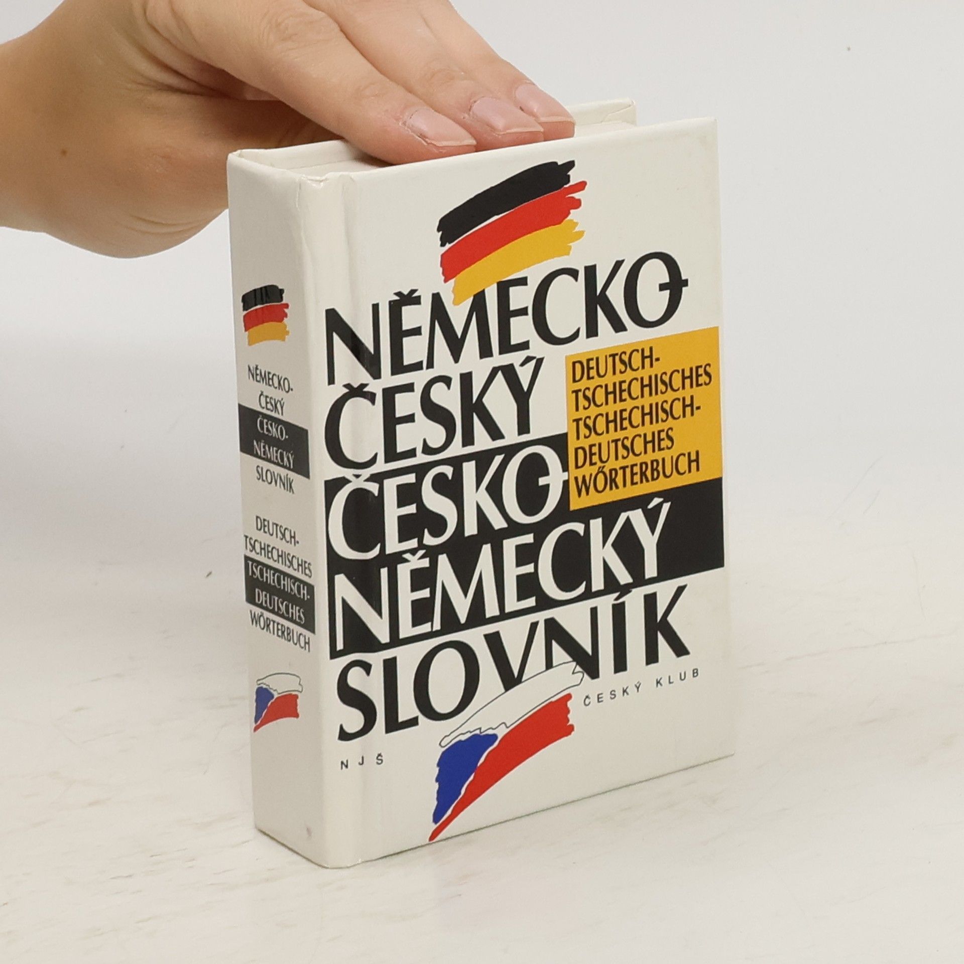 Miloslav Čech Německo-český, česko-německý slovník = Deutsch-Tschechisches, Tschechisch-Deutsches Wörterbuch