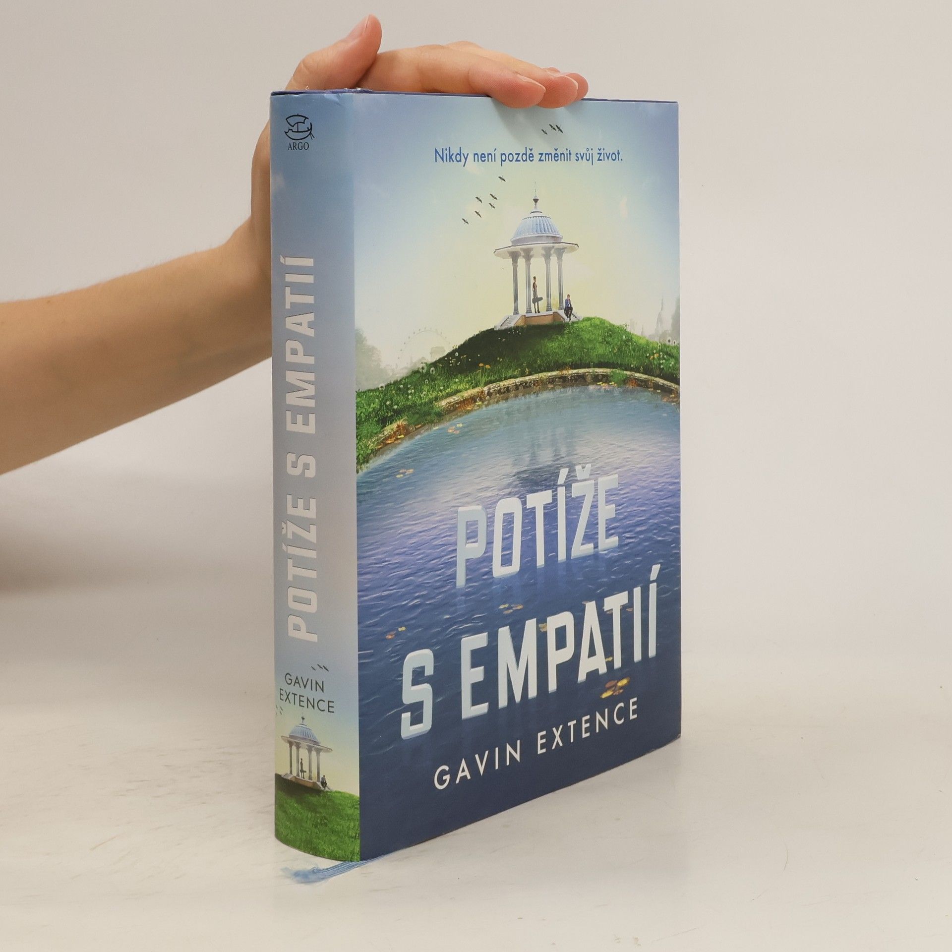 Gavin Extence Potíže s empatií