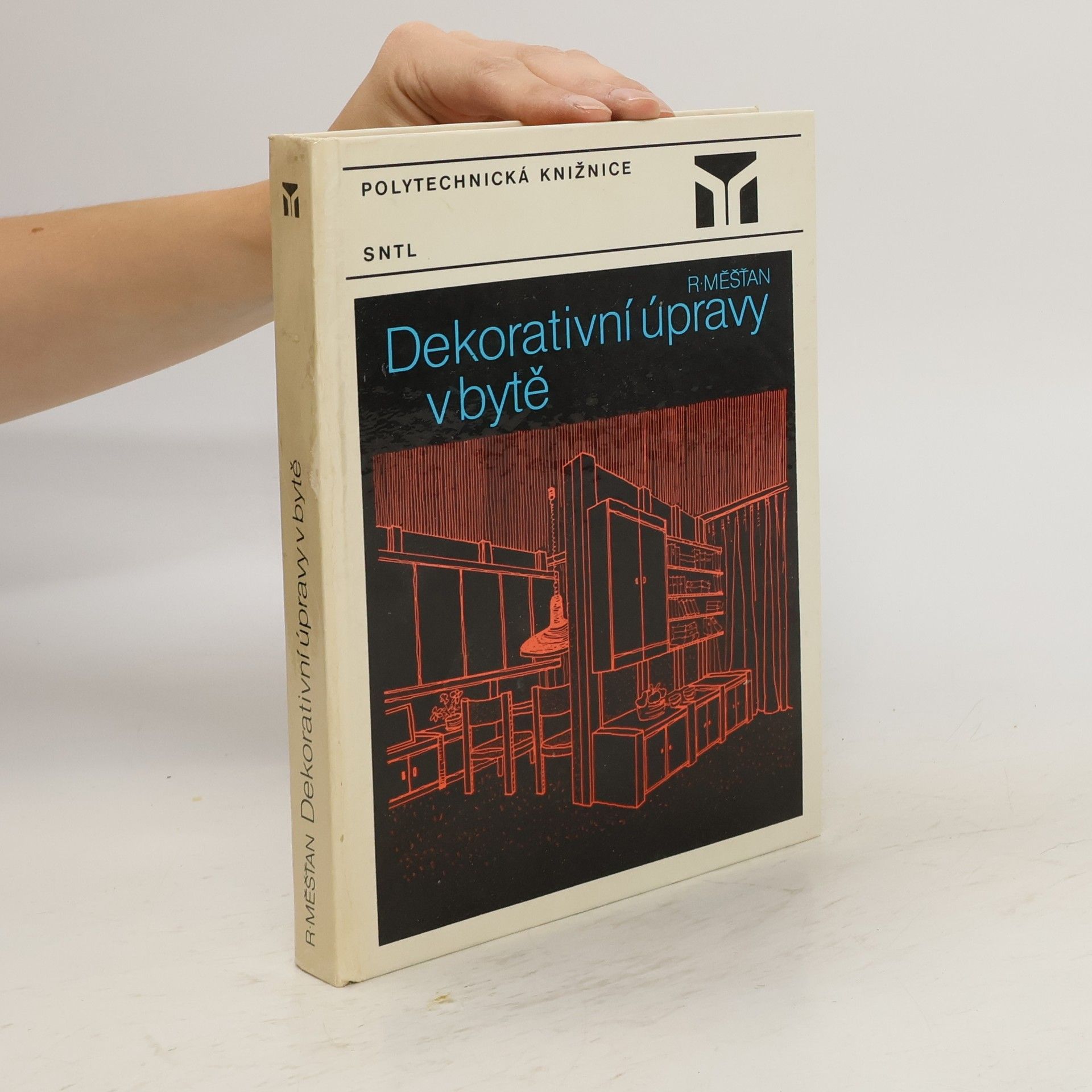 Radomír Měšťan Dekorativní úpravy v bytě