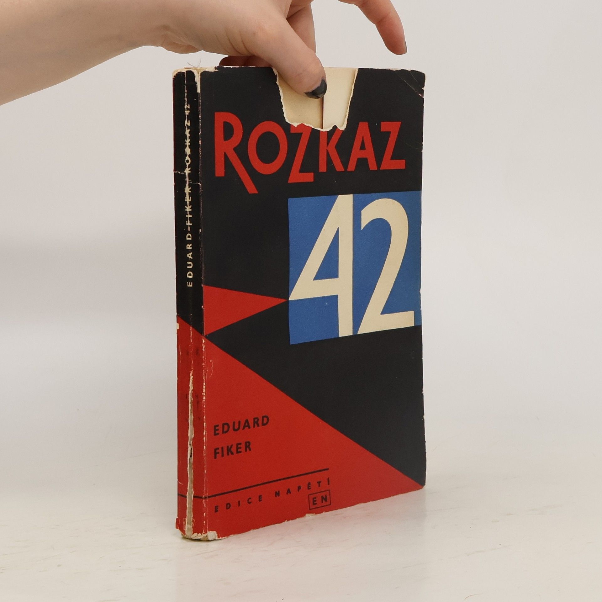 Eduard Fiker Rozkaz 42