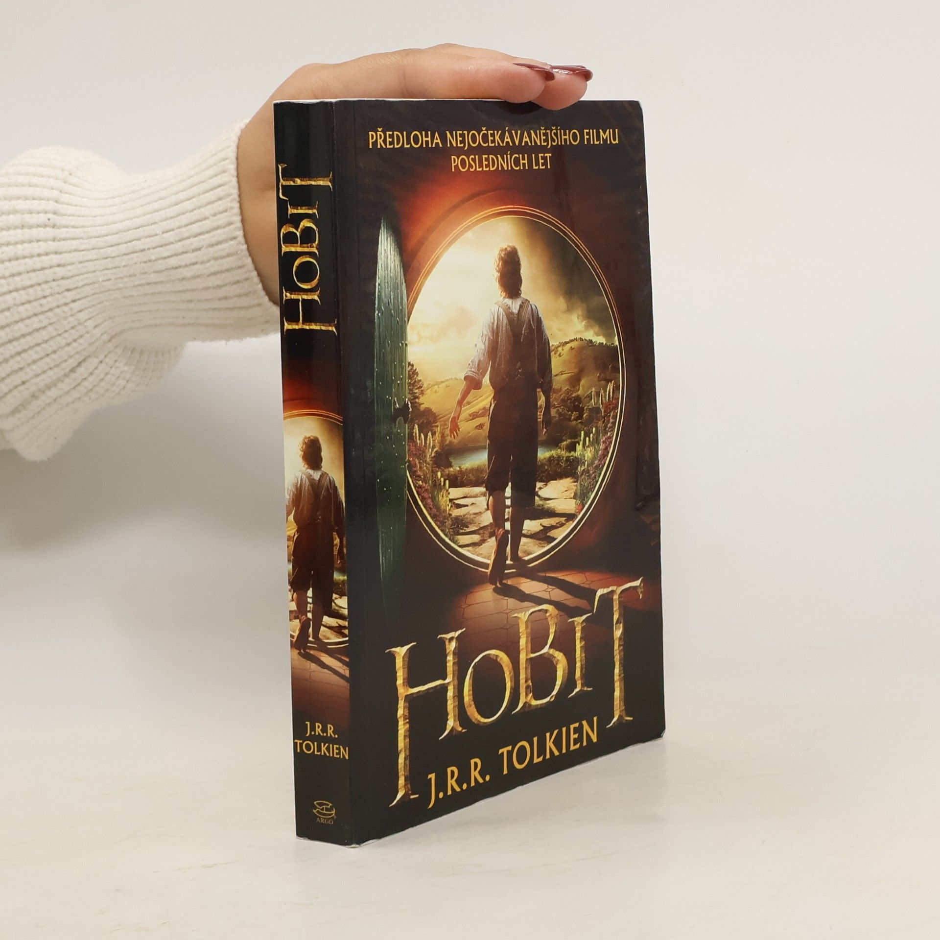 John Ronald Reuel Tolkien Hobit, aneb, Cesta tam a zase zpátky