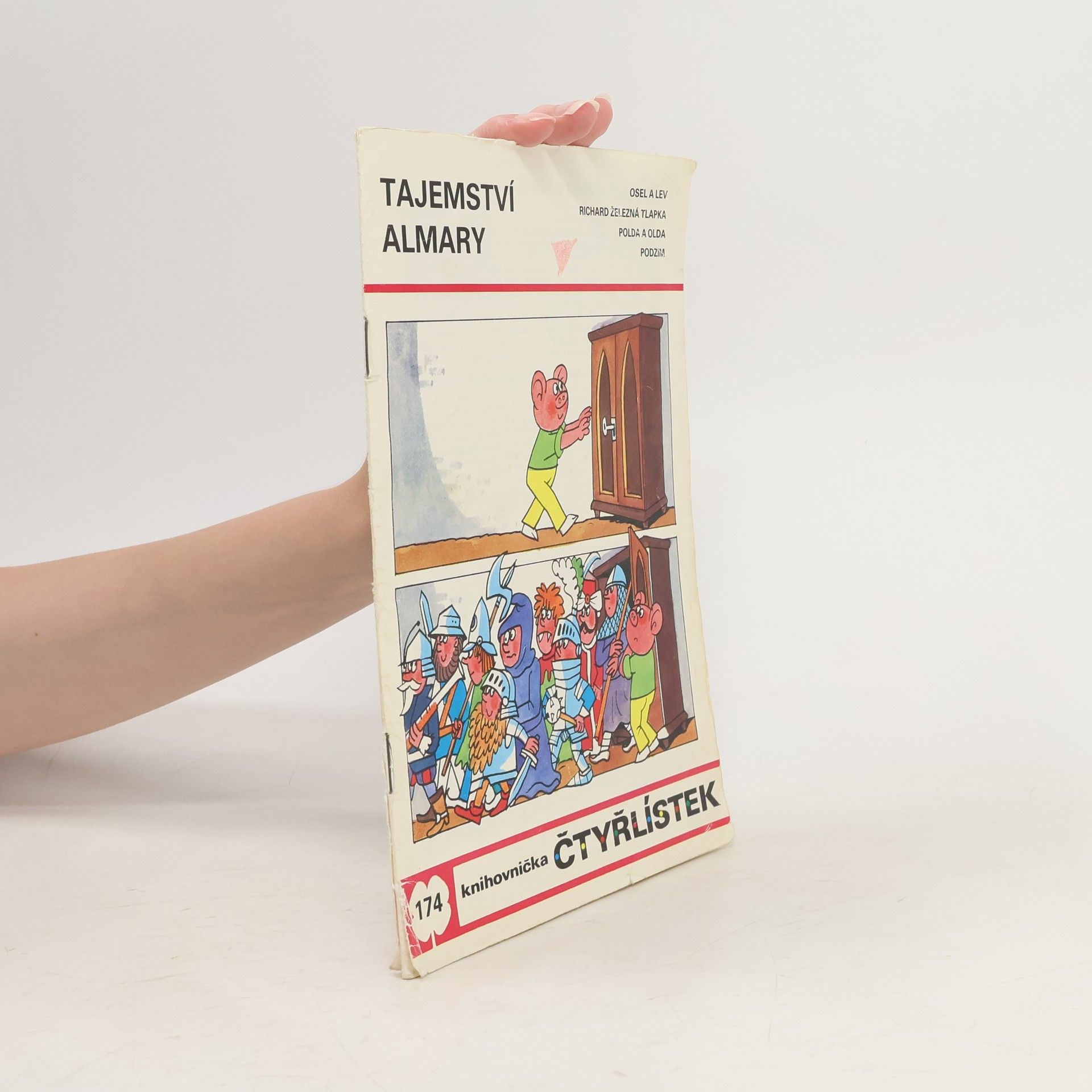 Ljuba Štíplová Čtyřlístek 174. Tajemství almary