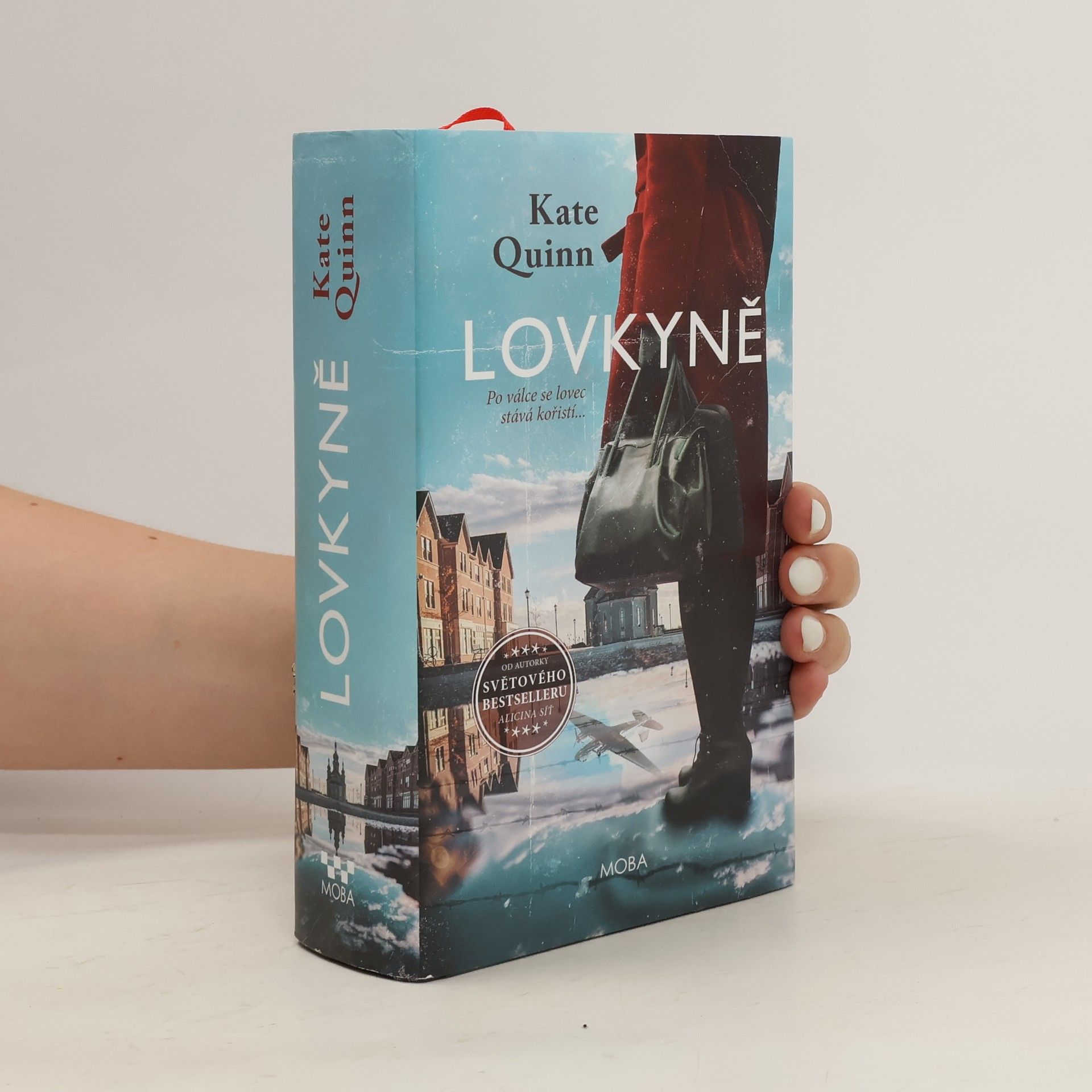 Kate Quinn Lovkyně