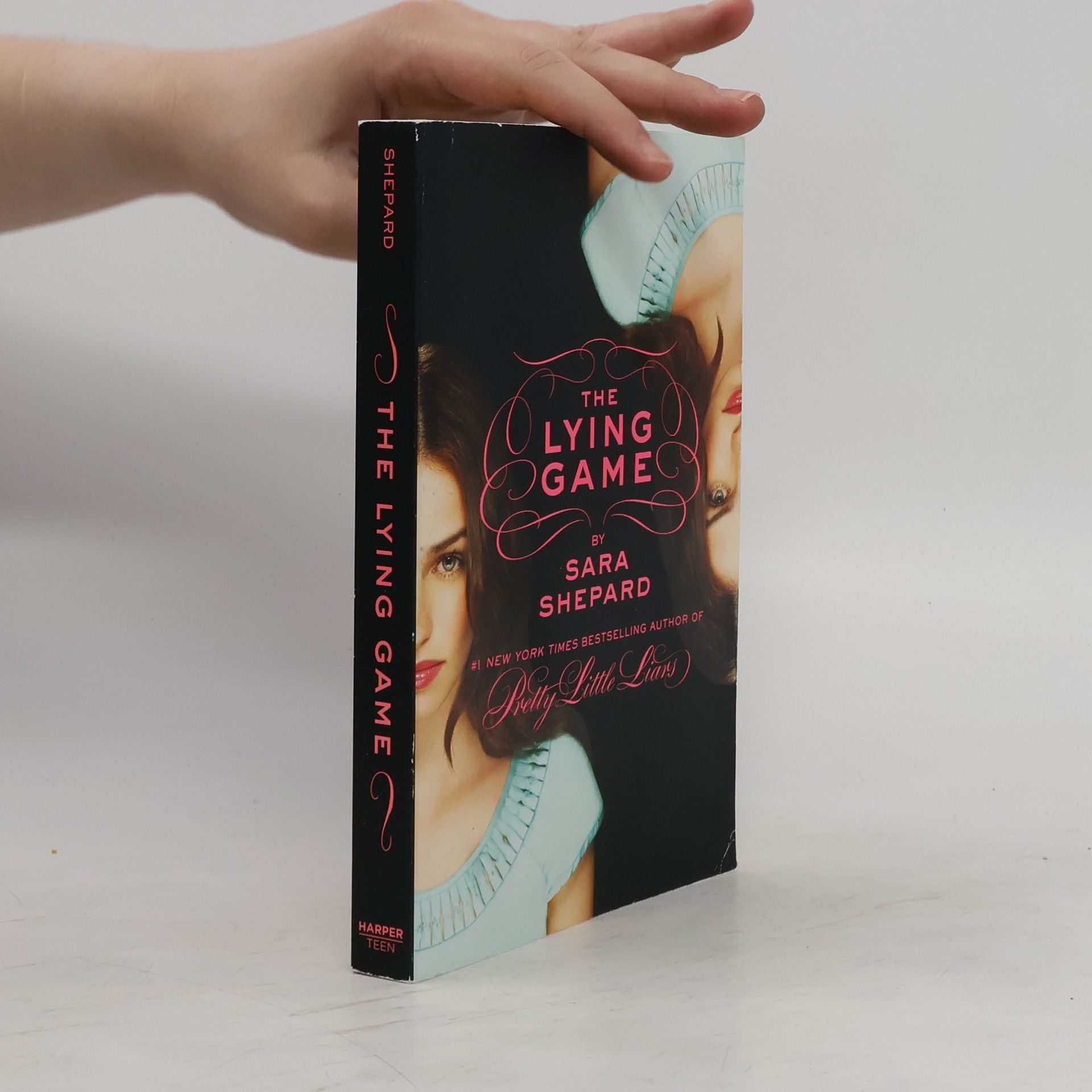 Sara Shepard The Lying Game