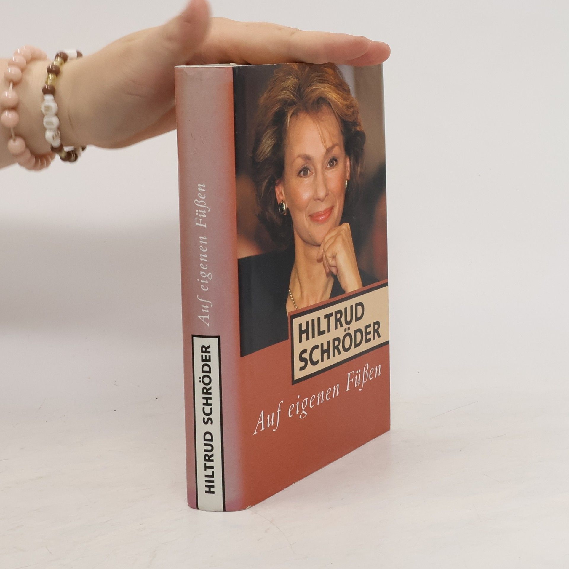 Hiltrud Schröder Auf eigenen Füßen