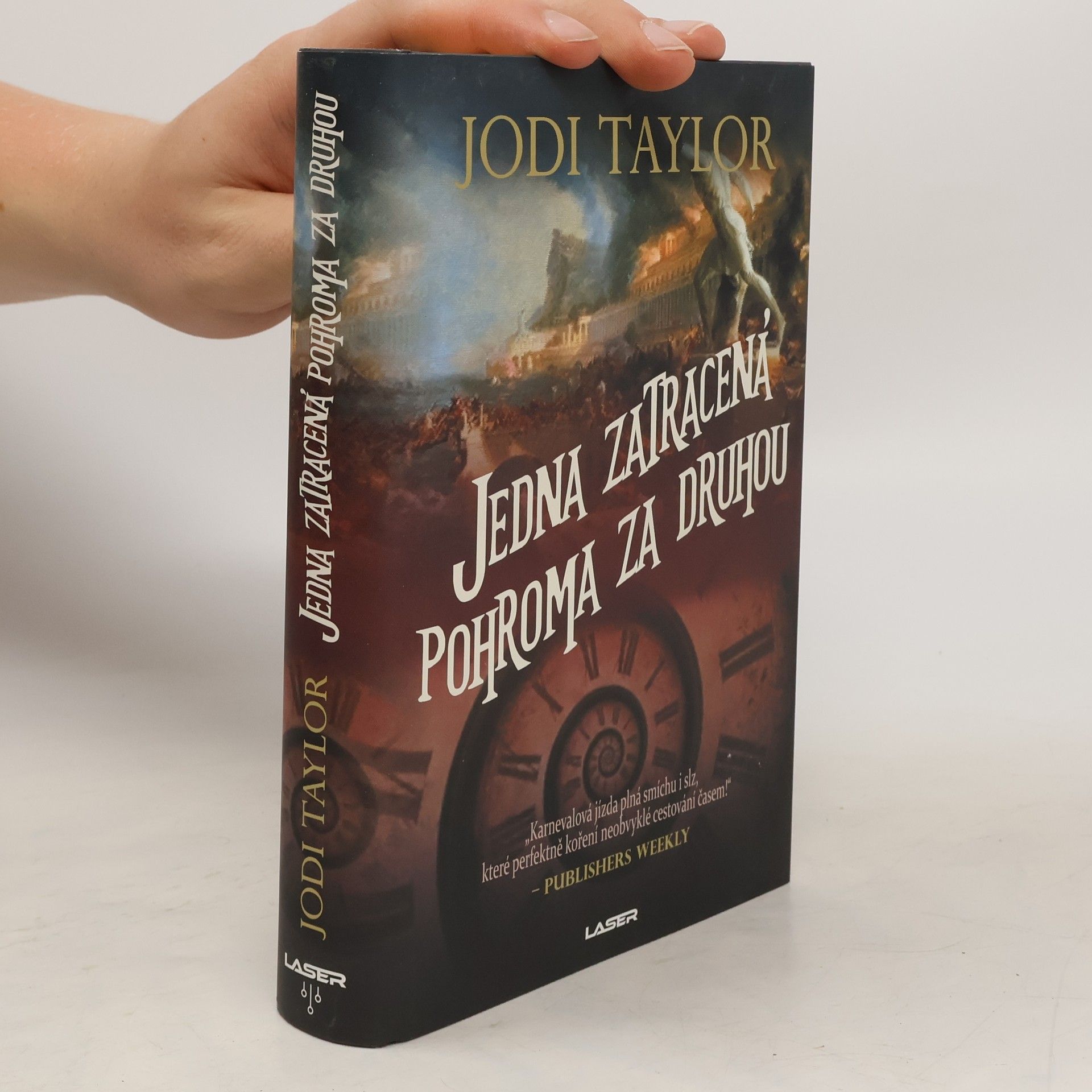 Jodi Taylor Jedna zatracená pohroma za druhou