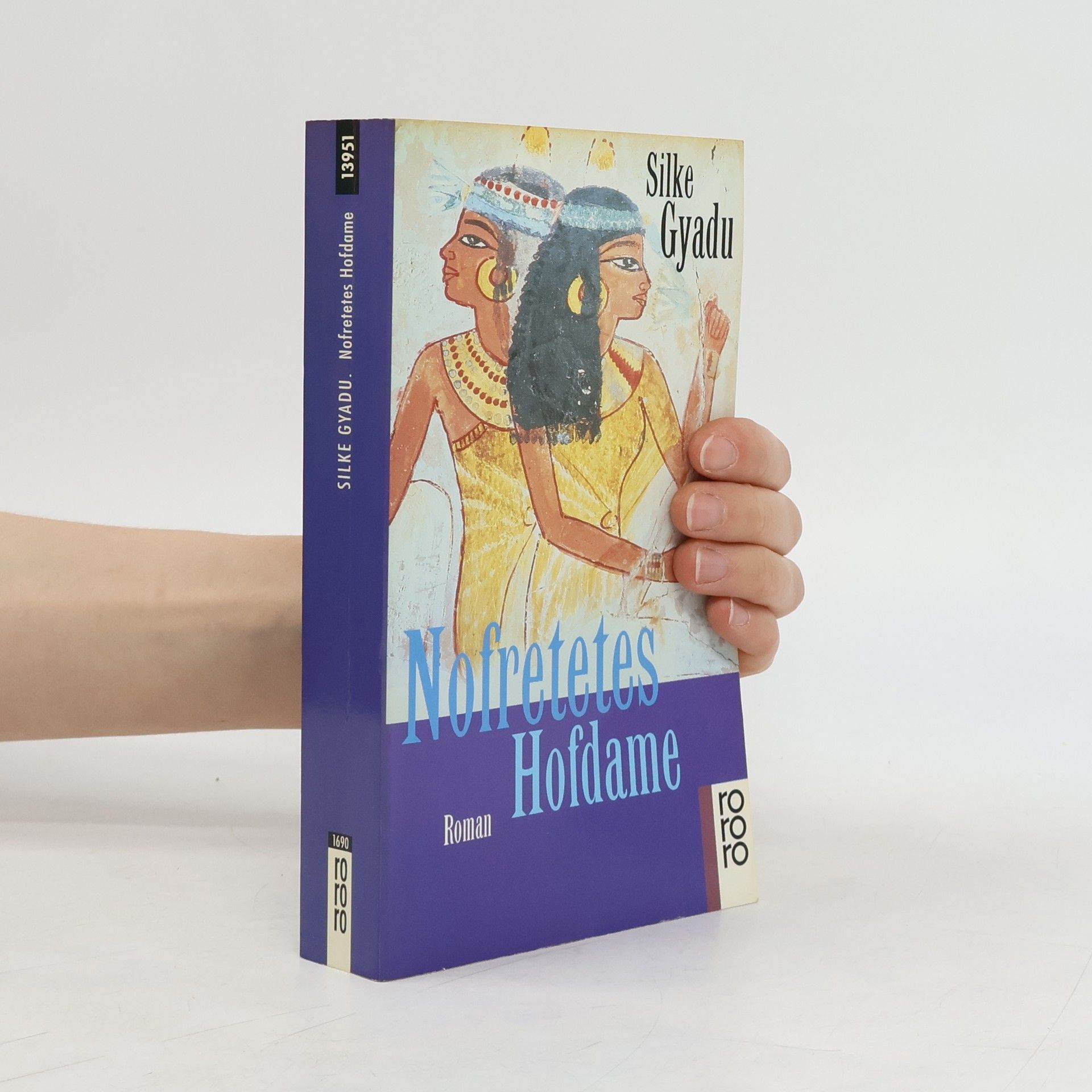 Silke Gyadu Nofretetes Hofdame